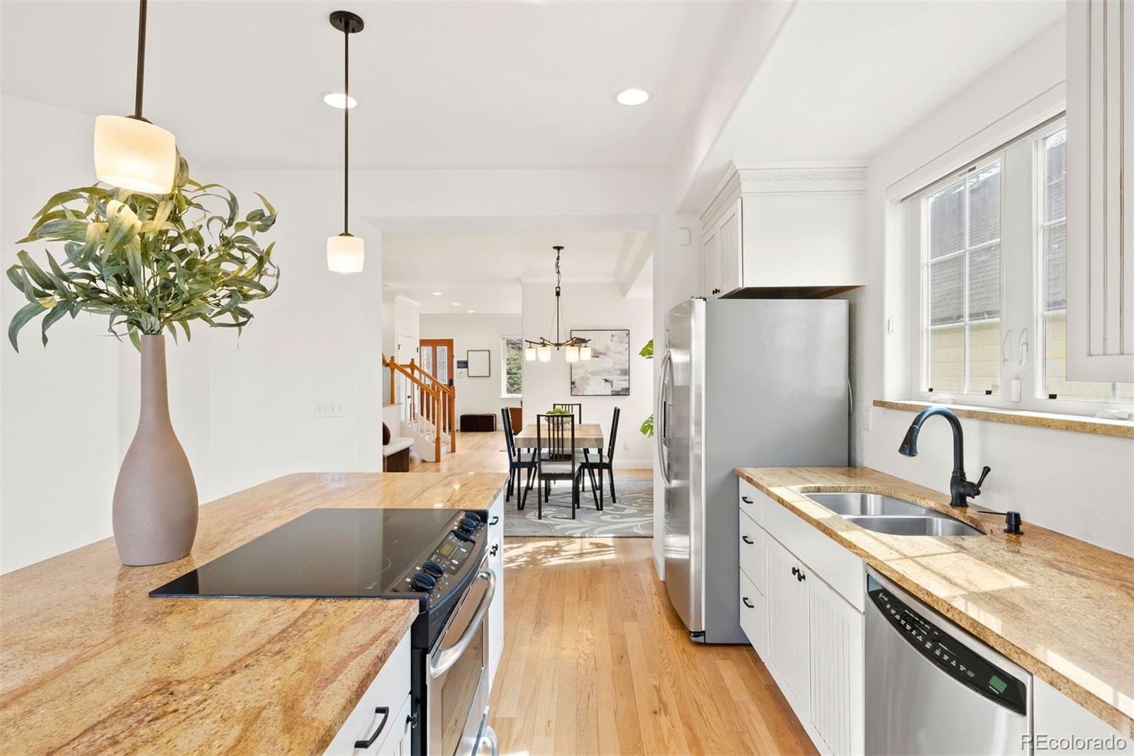 MLS Image #8 for 2177 s grant street,denver, Colorado
