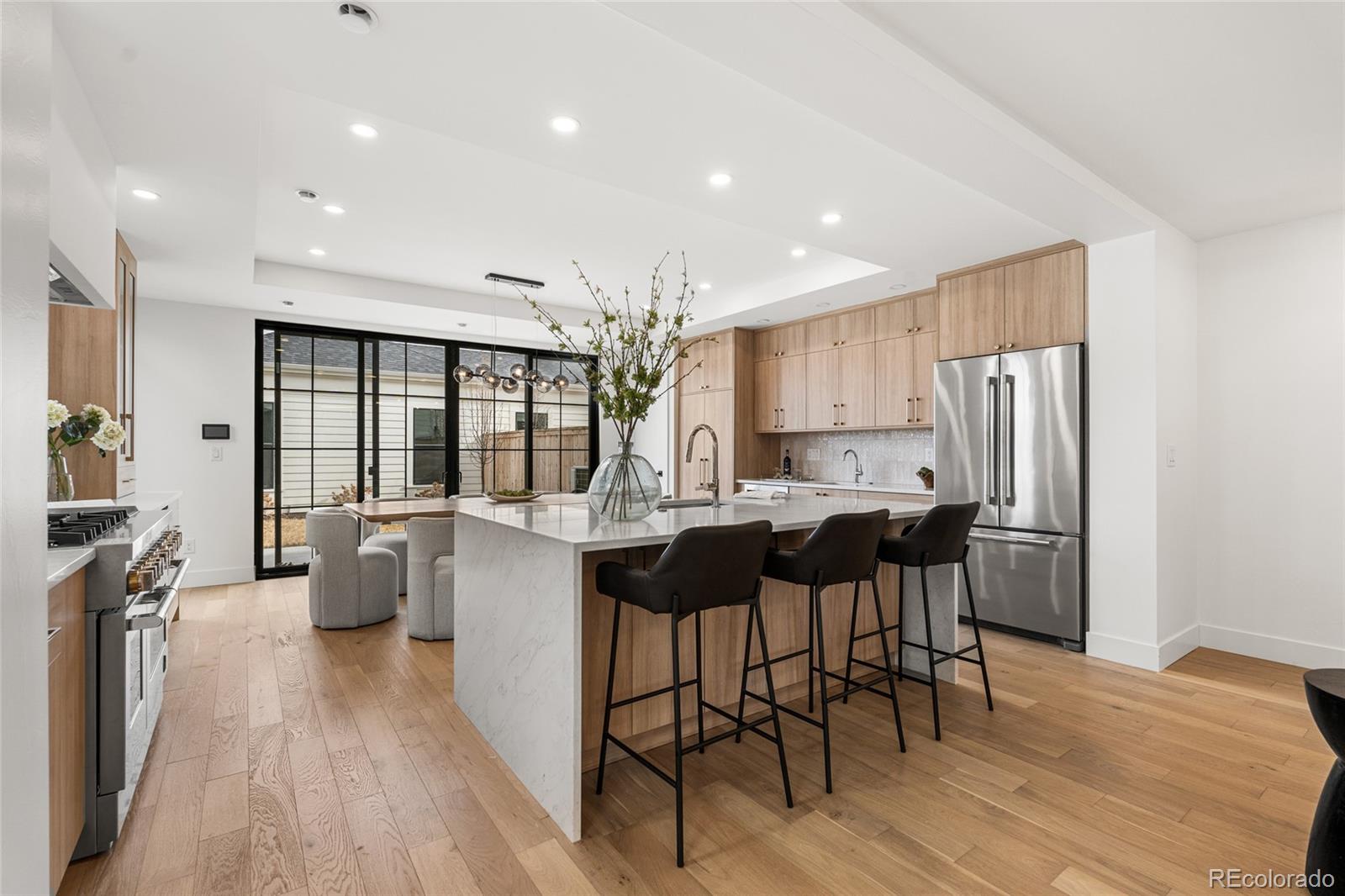 MLS Image #16 for 2360 s acoma street,denver, Colorado