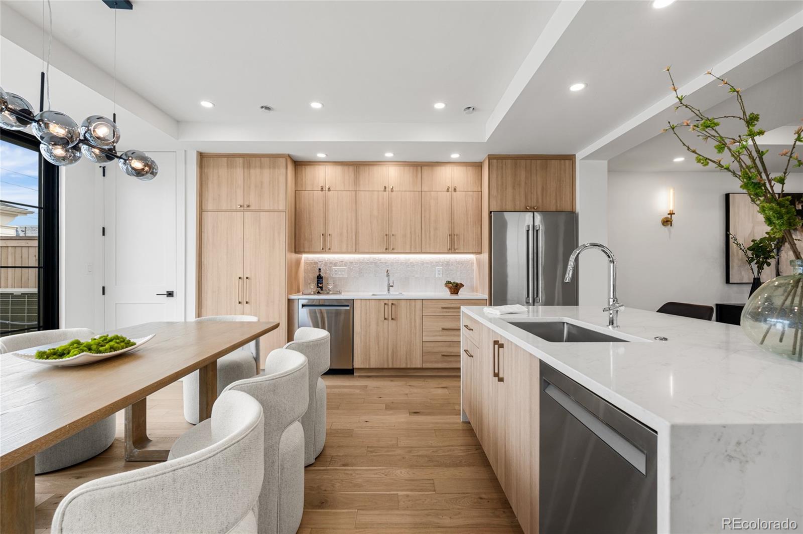 MLS Image #23 for 2360 s acoma street,denver, Colorado