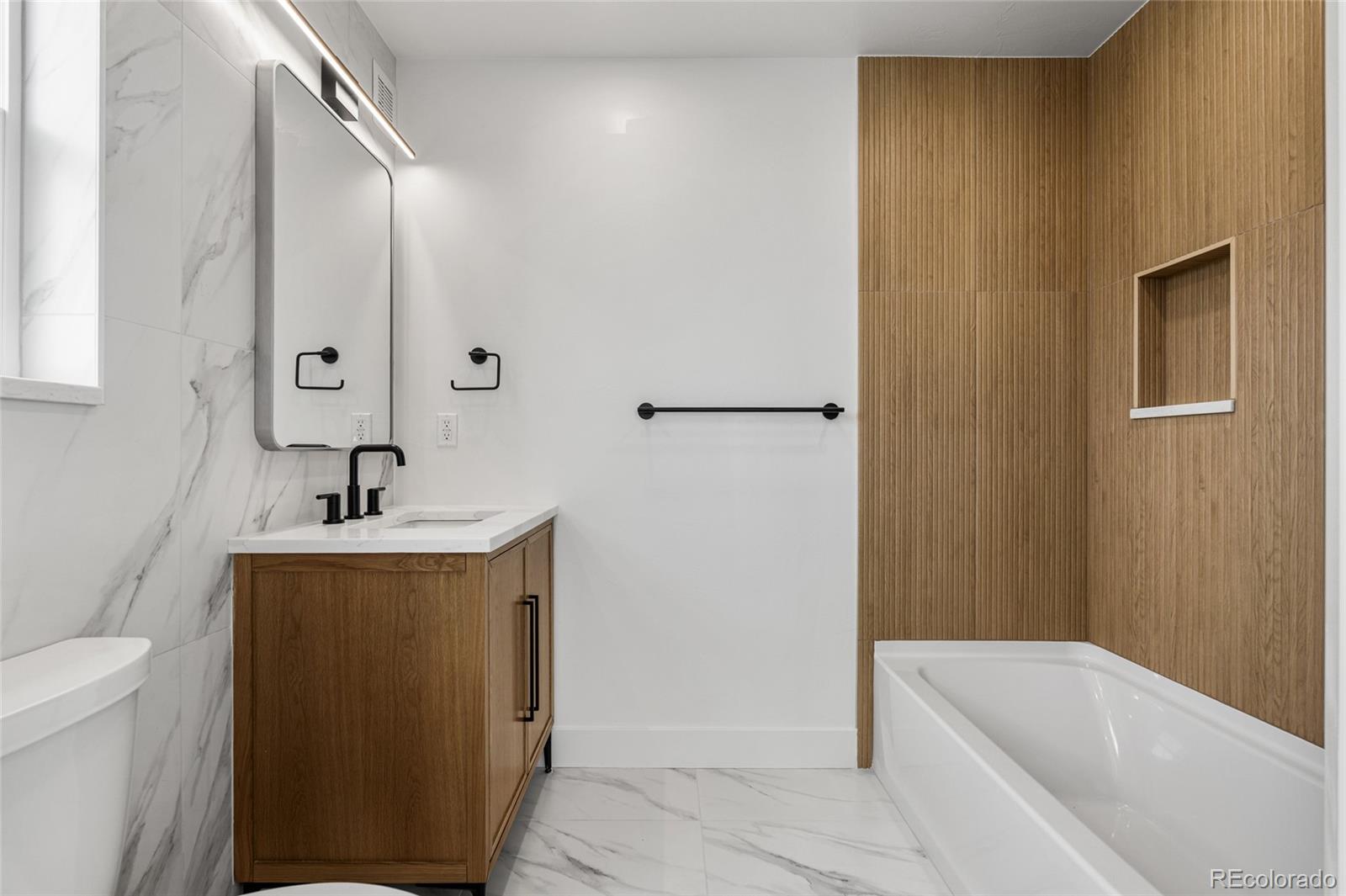 MLS Image #39 for 2360 s acoma street,denver, Colorado