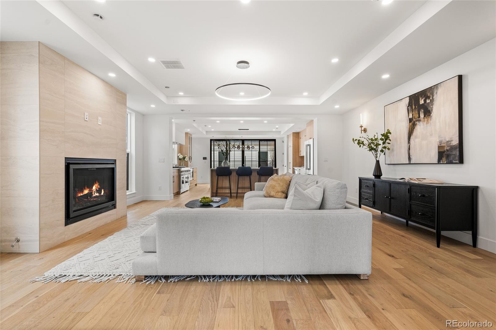 MLS Image #5 for 2360 s acoma street,denver, Colorado