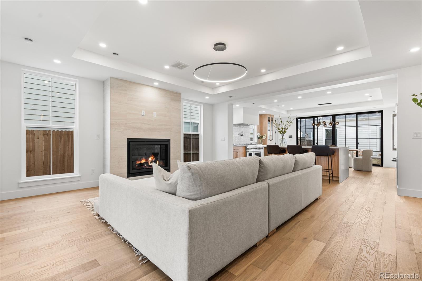 MLS Image #8 for 2360 s acoma street,denver, Colorado