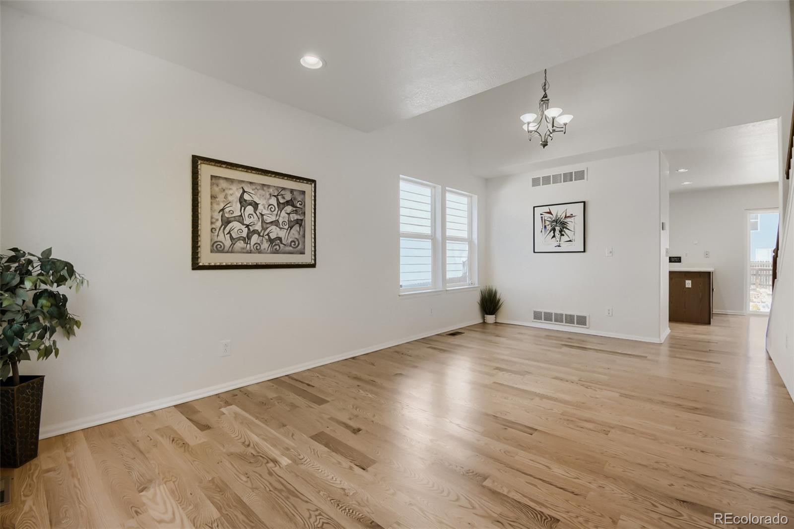 MLS Image #3 for 1128  lark lane,brighton, Colorado