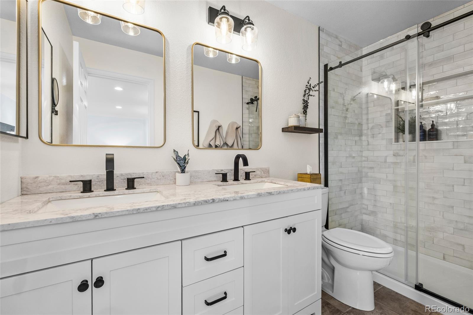 MLS Image #17 for 16358 e phillips lane,englewood, Colorado