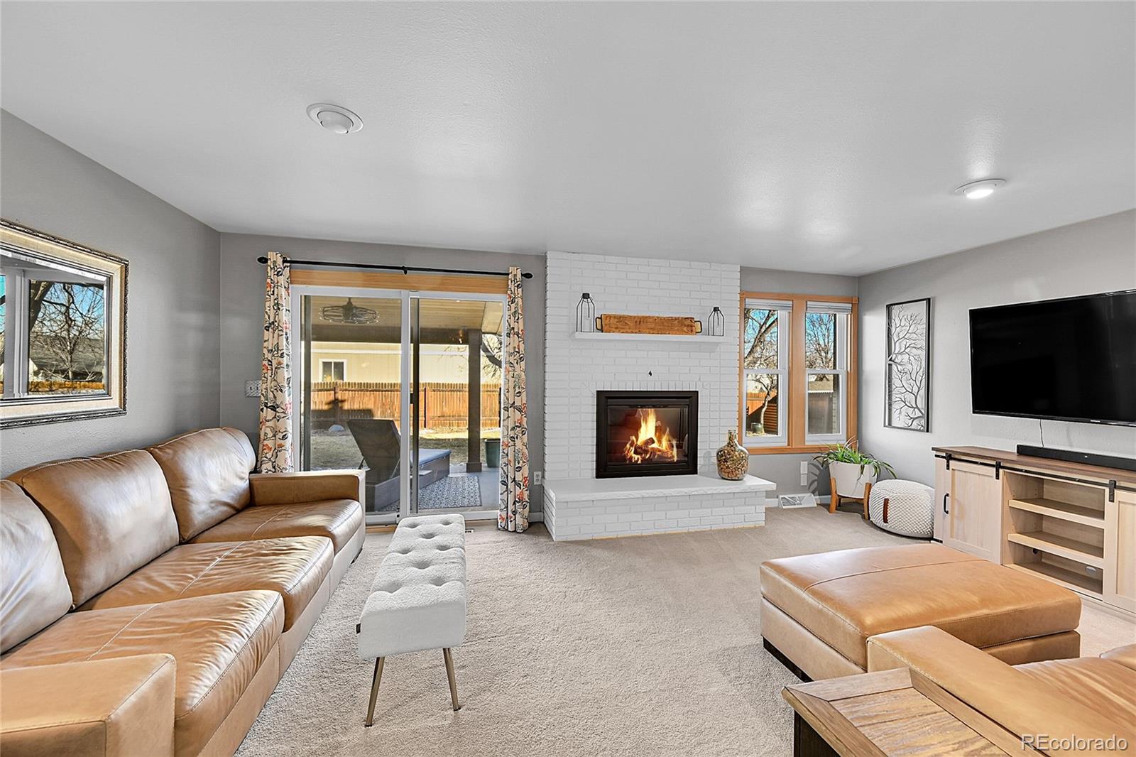 MLS Image #19 for 1022  berkeley court,longmont, Colorado
