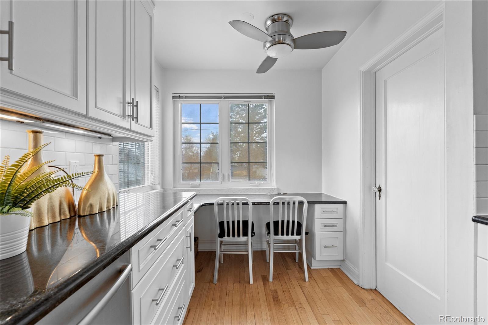 MLS Image #10 for 1121  hudson street,denver, Colorado
