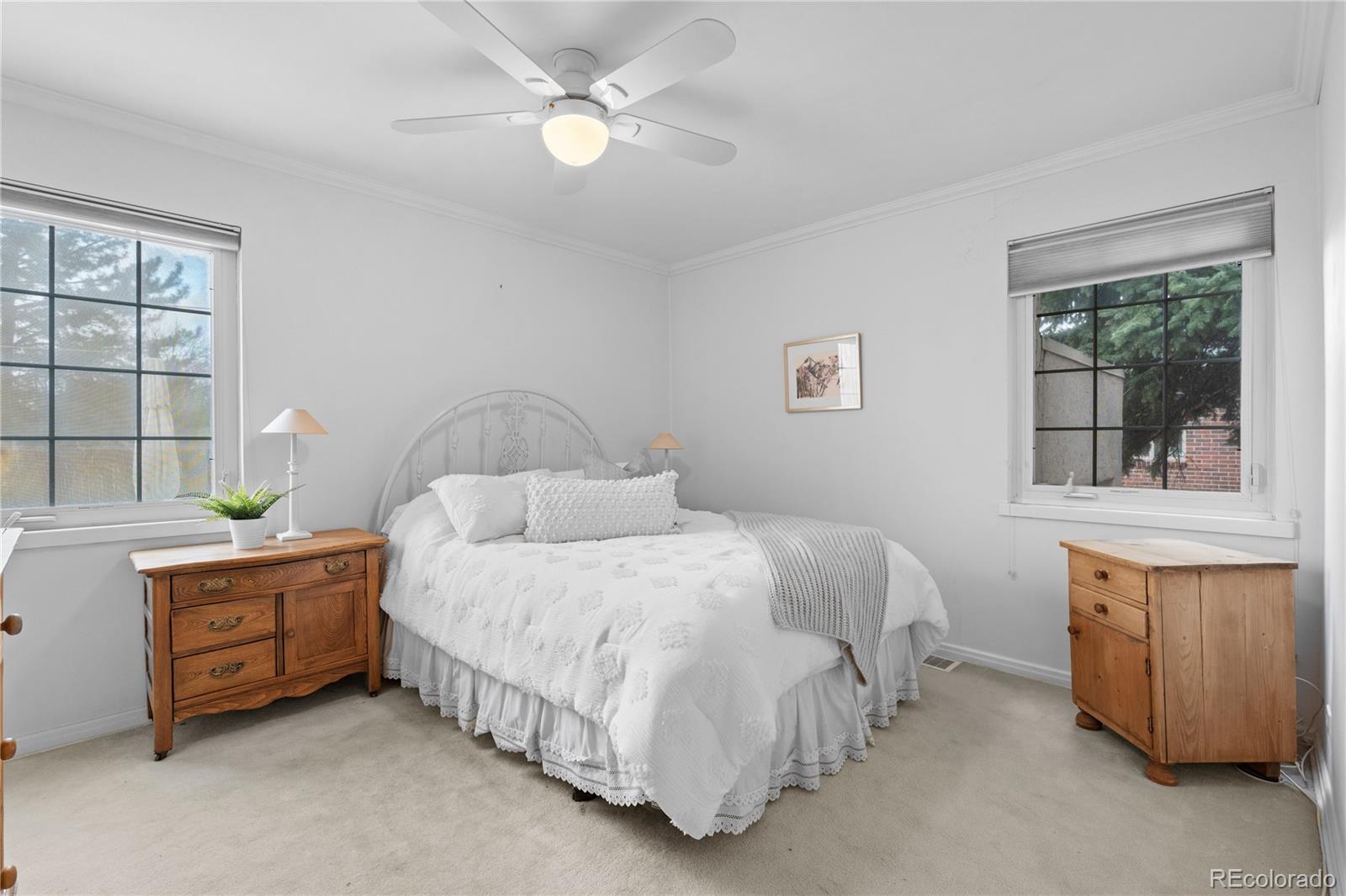 MLS Image #23 for 1121  hudson street,denver, Colorado