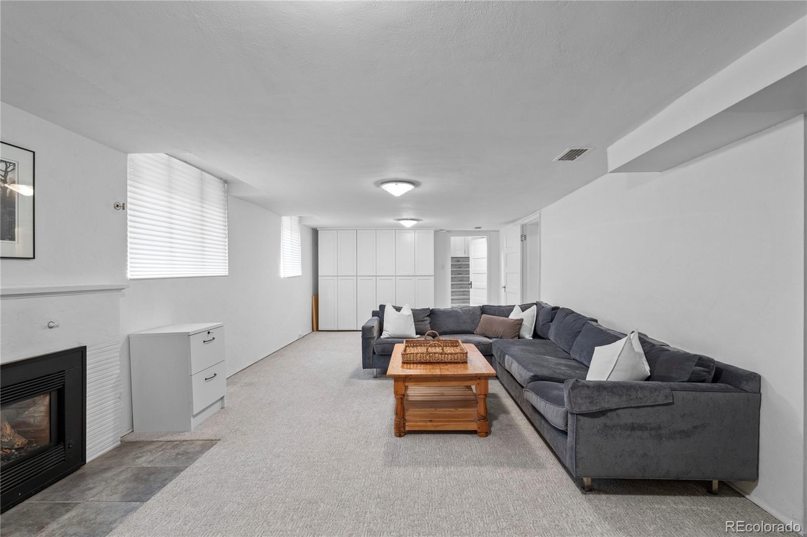 MLS Image #24 for 1121  hudson street,denver, Colorado