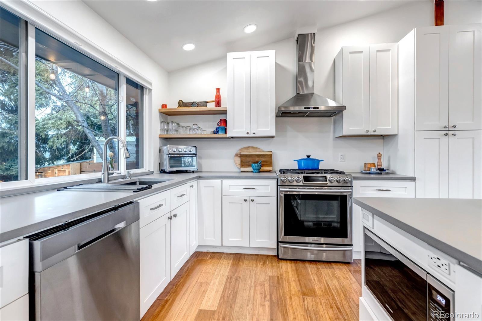 MLS Image #13 for 10814  linda vista drive,lakewood, Colorado