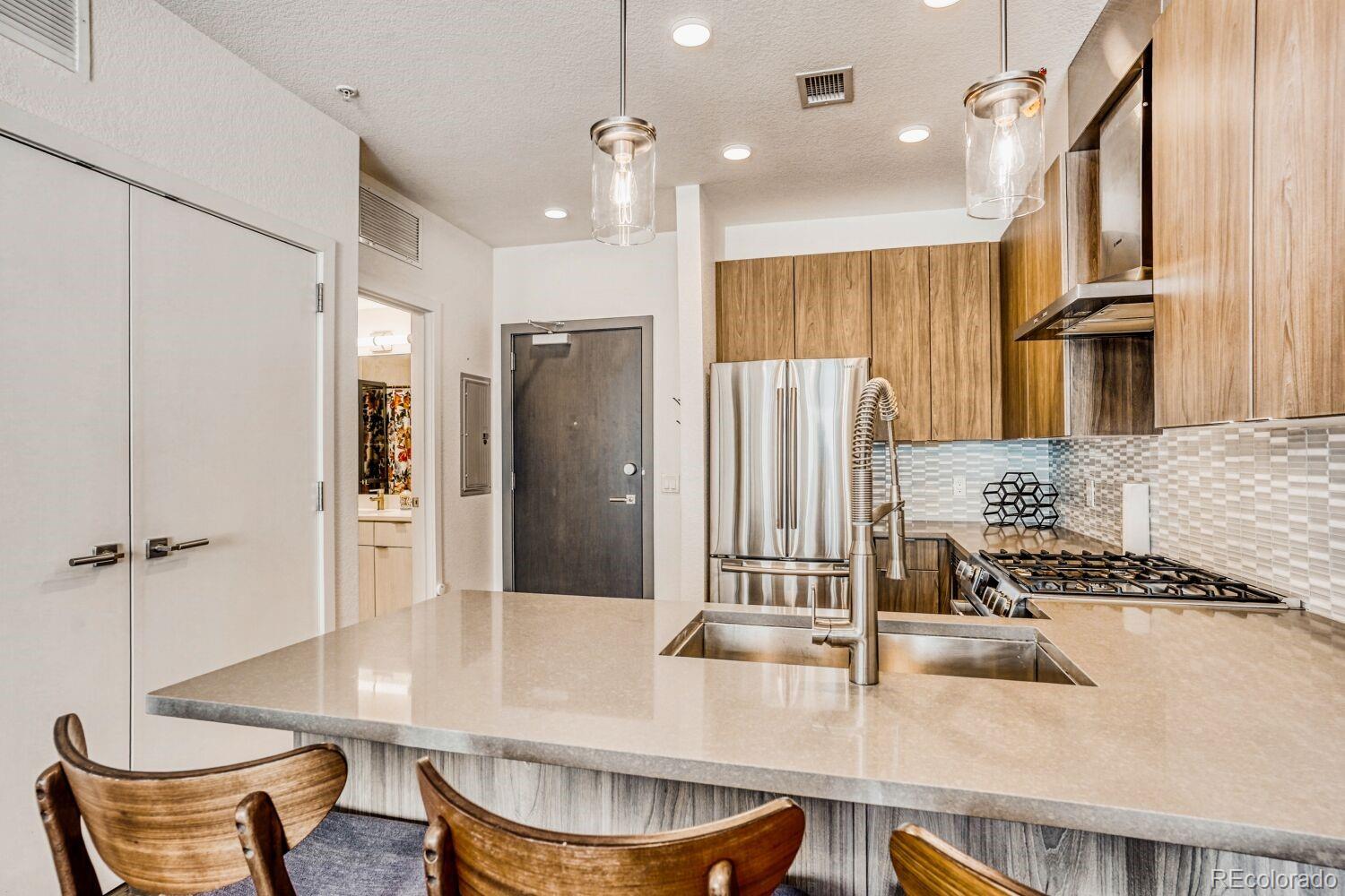 MLS Image #10 for 1616 s broadway  218,denver, Colorado