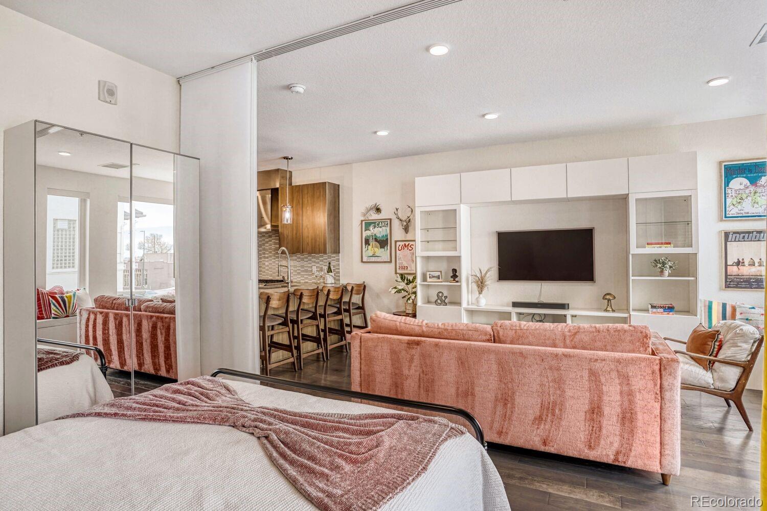 MLS Image #18 for 1616 s broadway  218,denver, Colorado