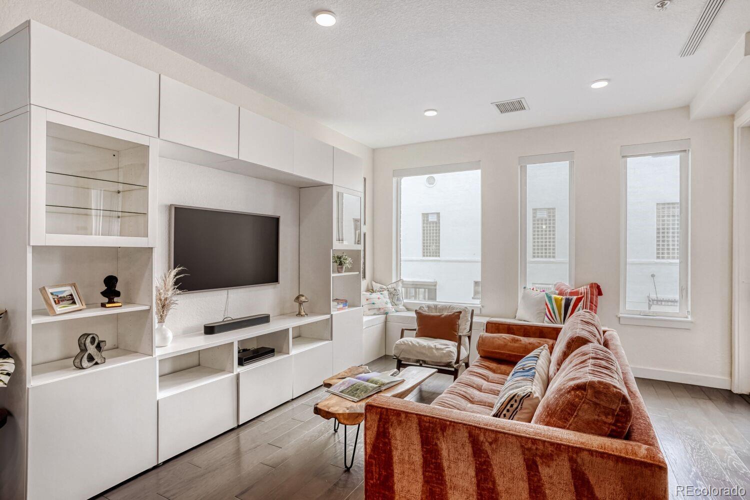 MLS Image #4 for 1616 s broadway  218,denver, Colorado