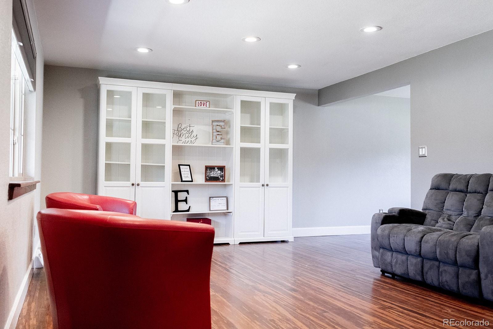 MLS Image #10 for 7184 s clarkson street,centennial, Colorado