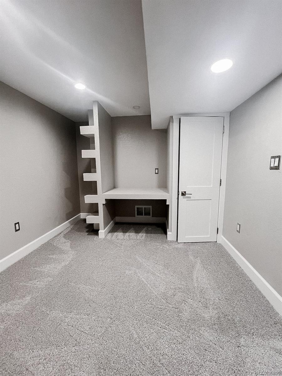 MLS Image #27 for 7184 s clarkson street,centennial, Colorado
