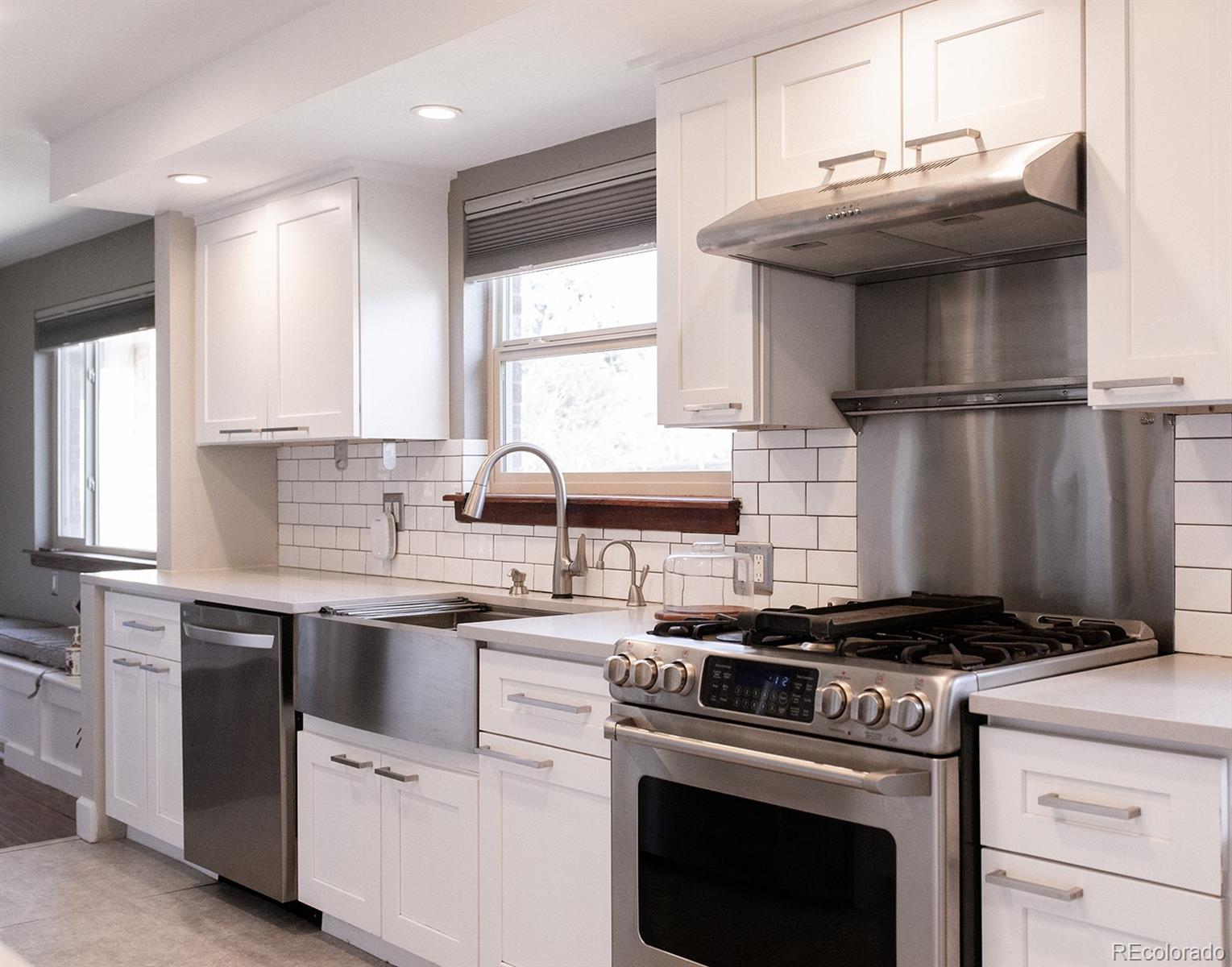 MLS Image #6 for 7184 s clarkson street,centennial, Colorado