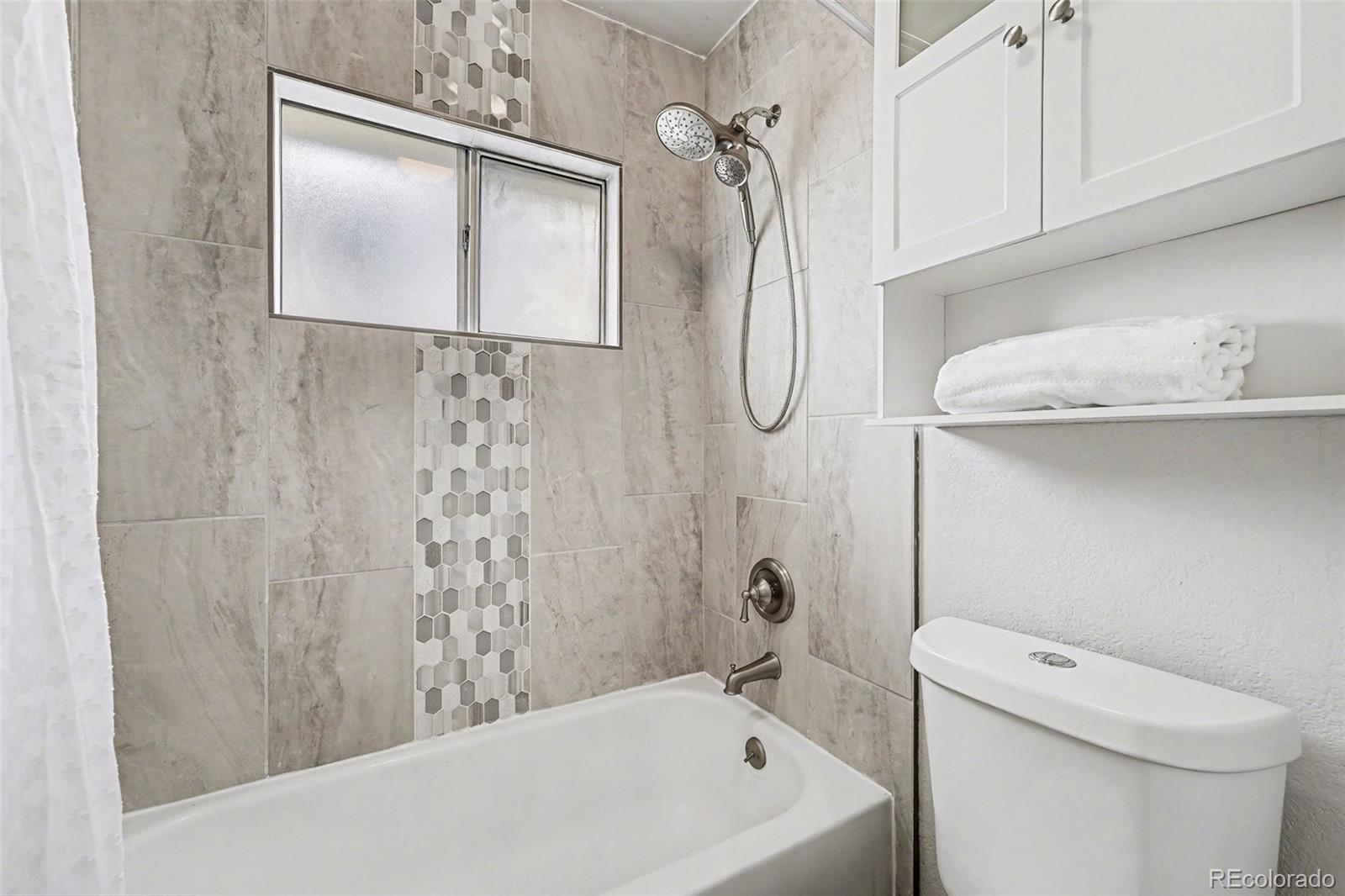 MLS Image #12 for 10289  halleys way,littleton, Colorado