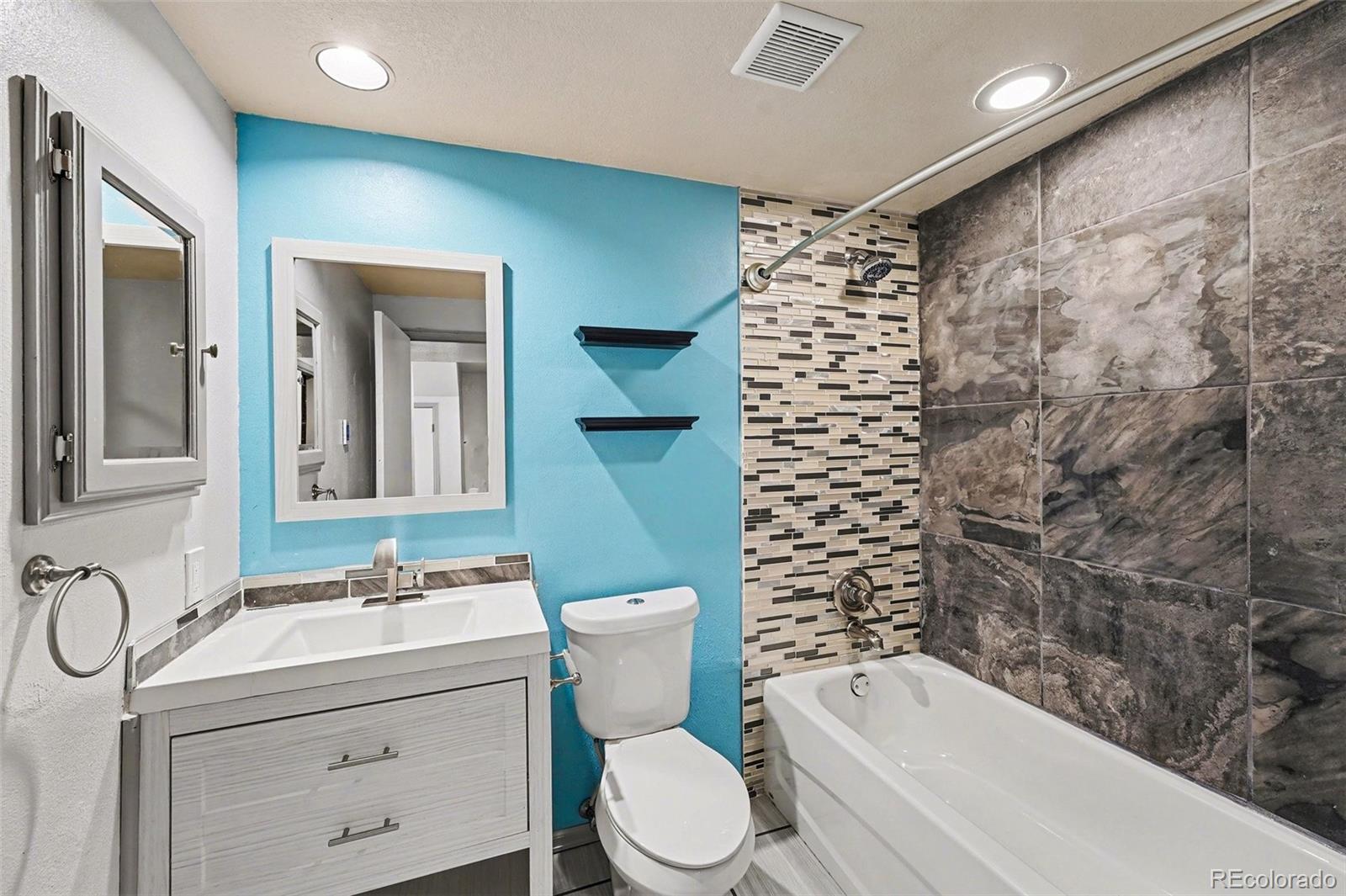 MLS Image #19 for 10289  halleys way,littleton, Colorado
