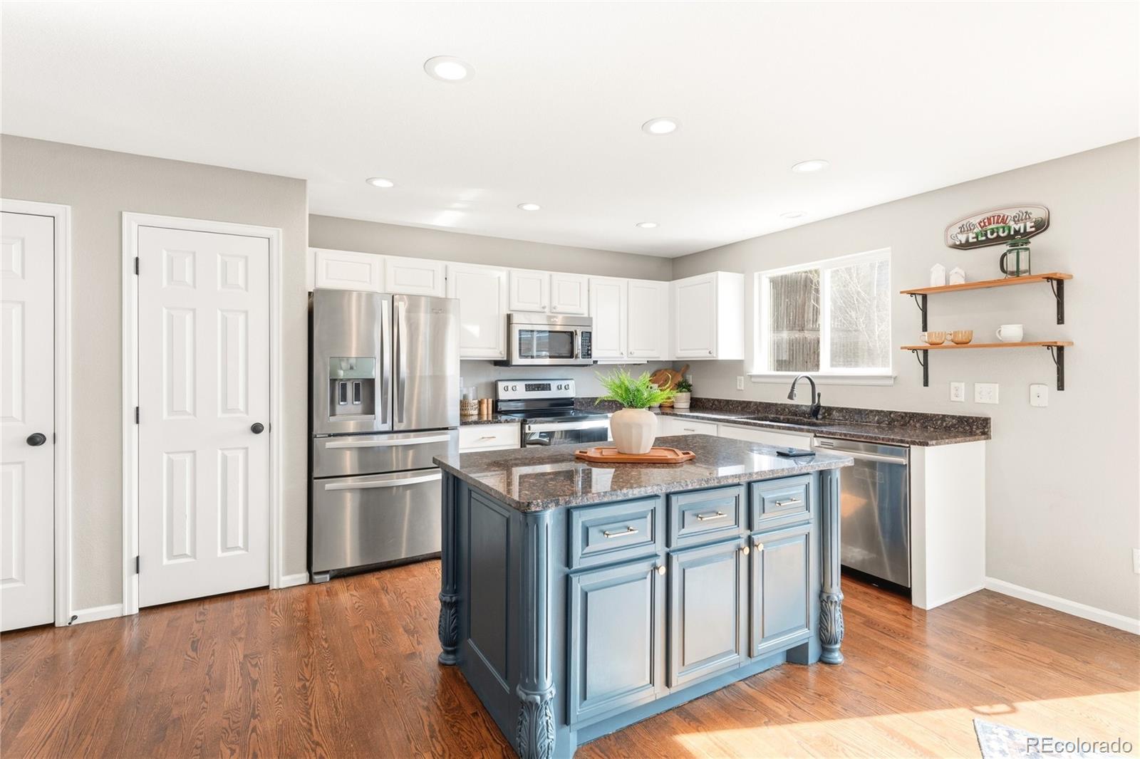 MLS Image #9 for 5247 s riviera circle,aurora, Colorado