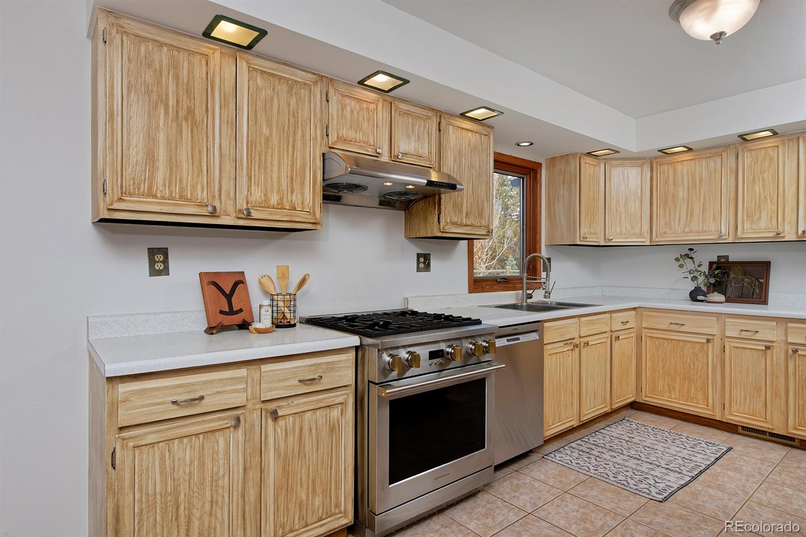 MLS Image #15 for 1525 s county road 27e ,berthoud, Colorado