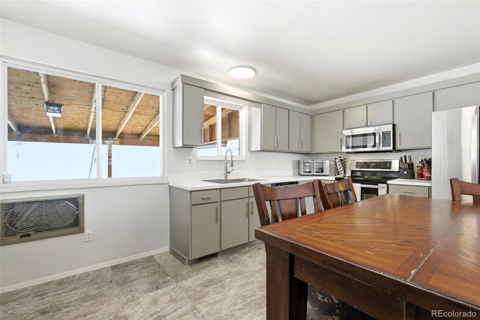 MLS Image #16 for 5062 s zang court,morrison, Colorado