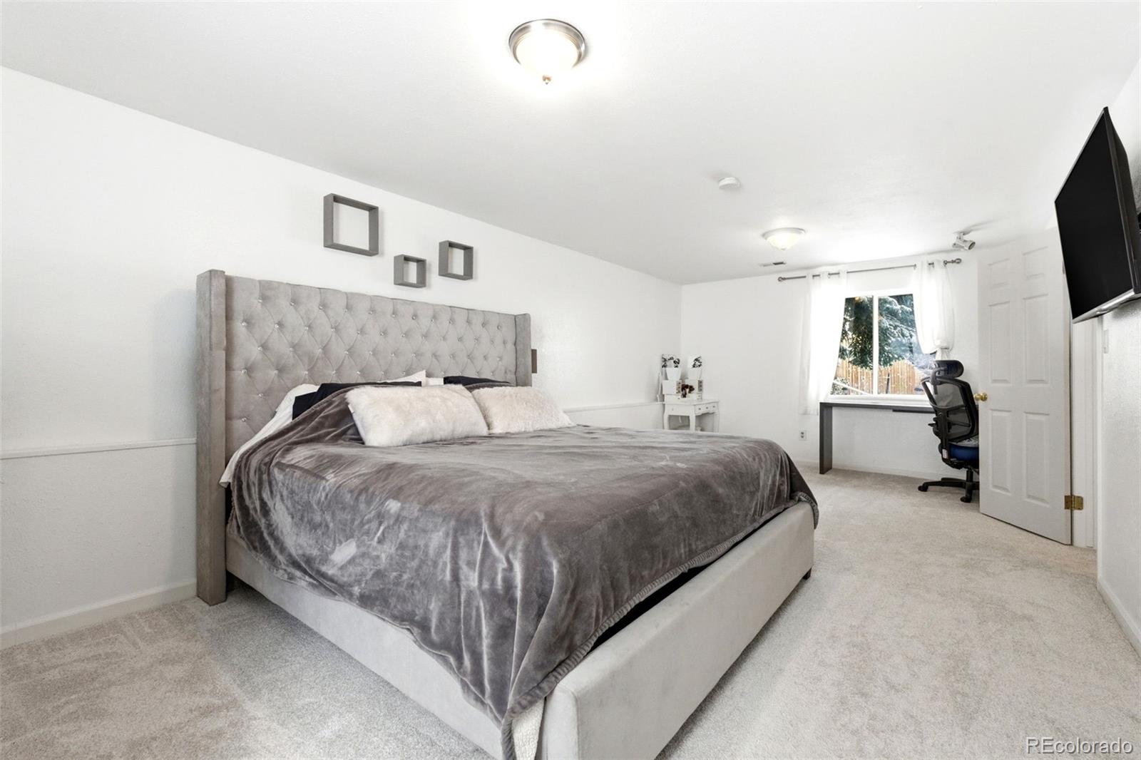 MLS Image #22 for 5062 s zang court,morrison, Colorado