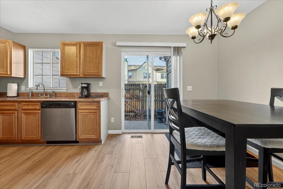 MLS Image #10 for 1610 s ivory circle,aurora, Colorado