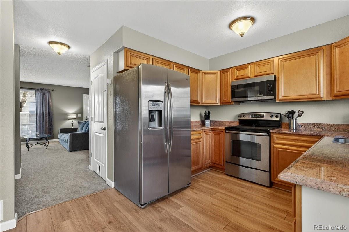 MLS Image #11 for 1610 s ivory circle,aurora, Colorado