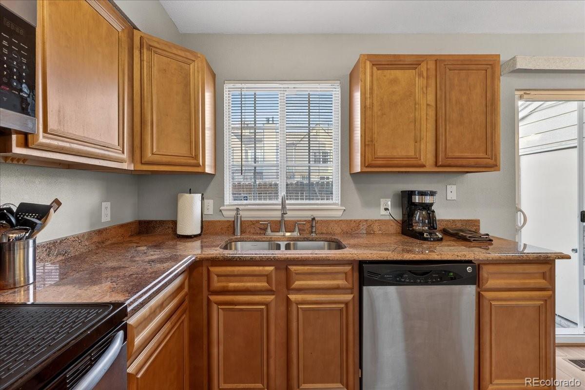 MLS Image #14 for 1610 s ivory circle,aurora, Colorado