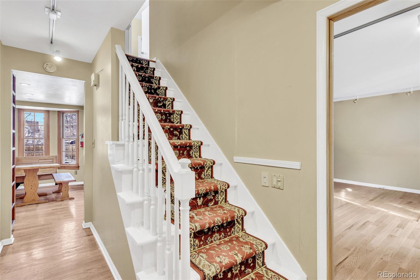 MLS Image #4 for 5567 s lansing way,englewood, Colorado