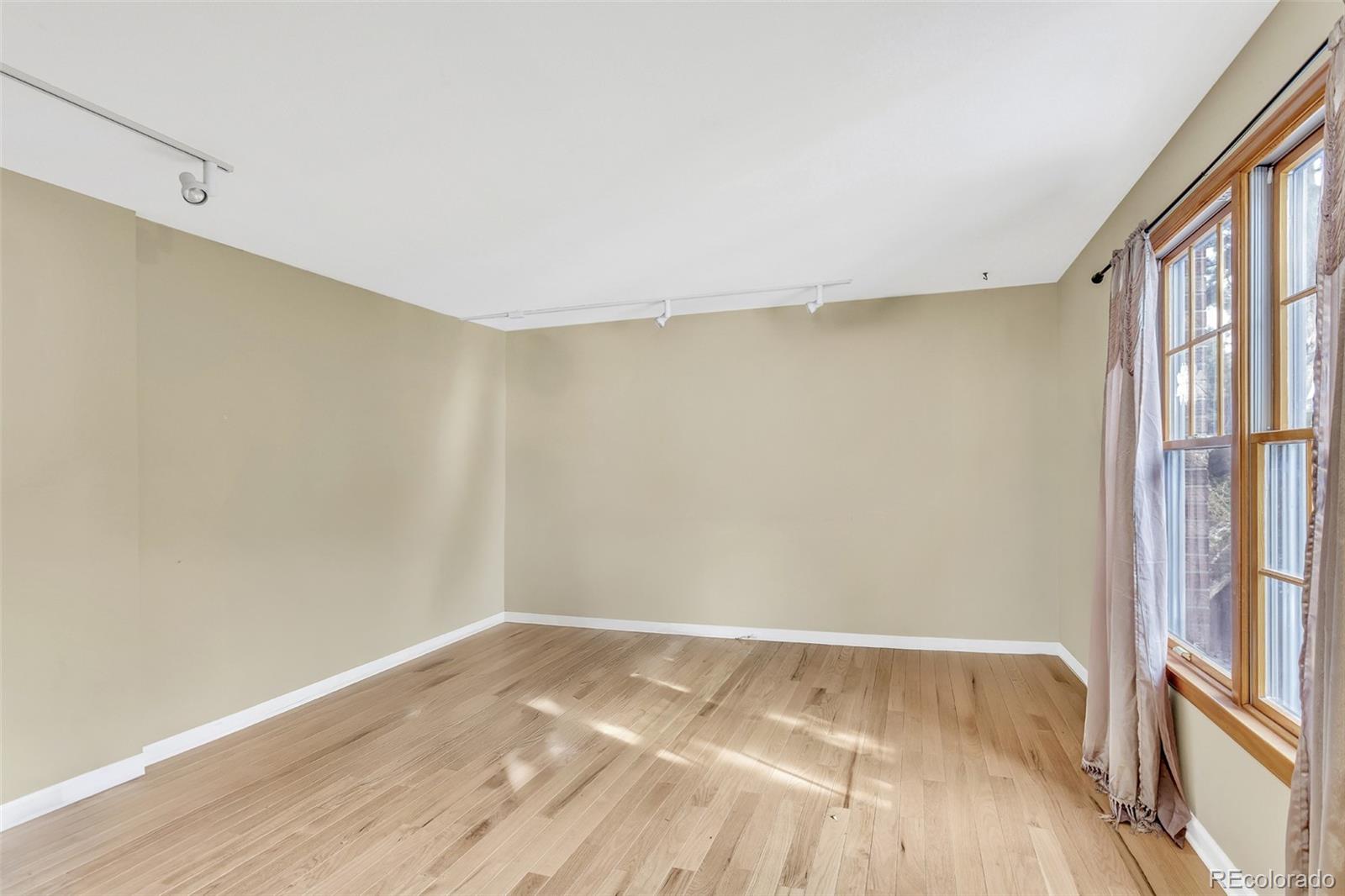 MLS Image #5 for 5567 s lansing way,englewood, Colorado
