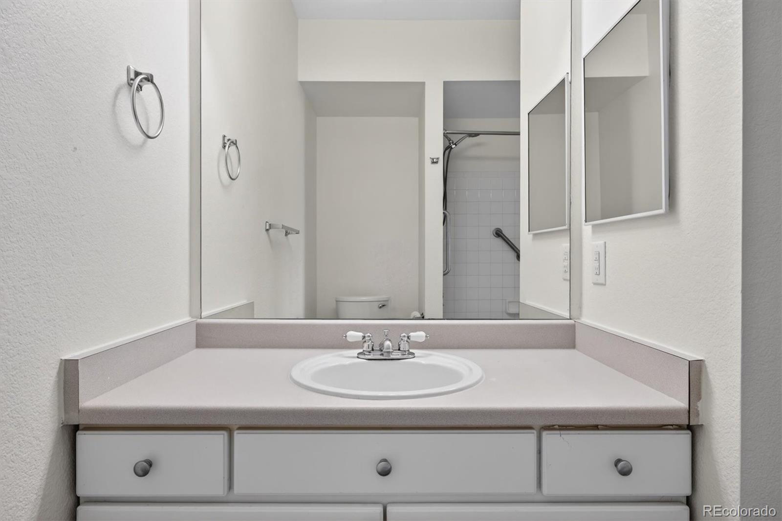 MLS Image #22 for 911 s zeno way 102,aurora, Colorado