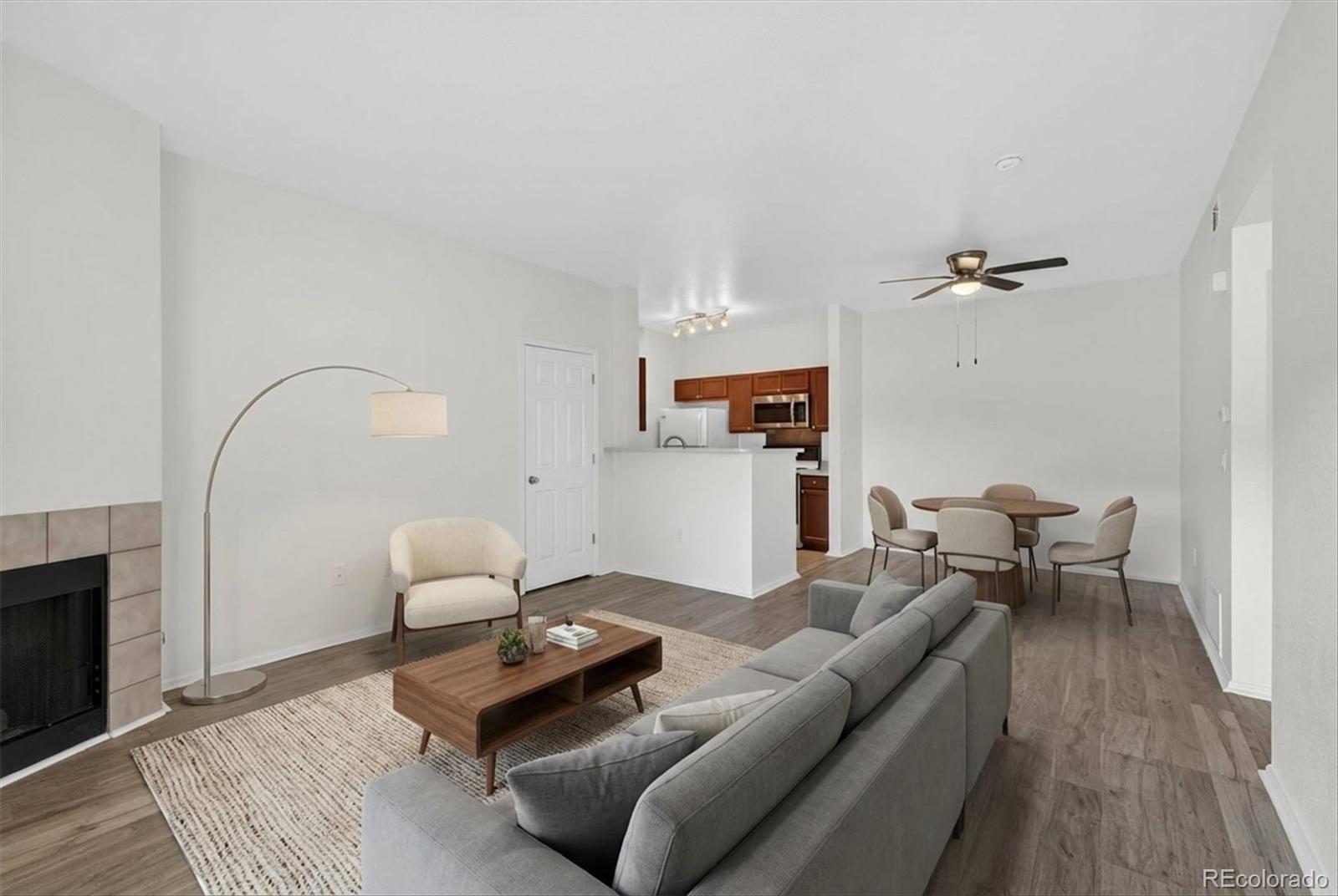 MLS Image #5 for 911 s zeno way 102,aurora, Colorado