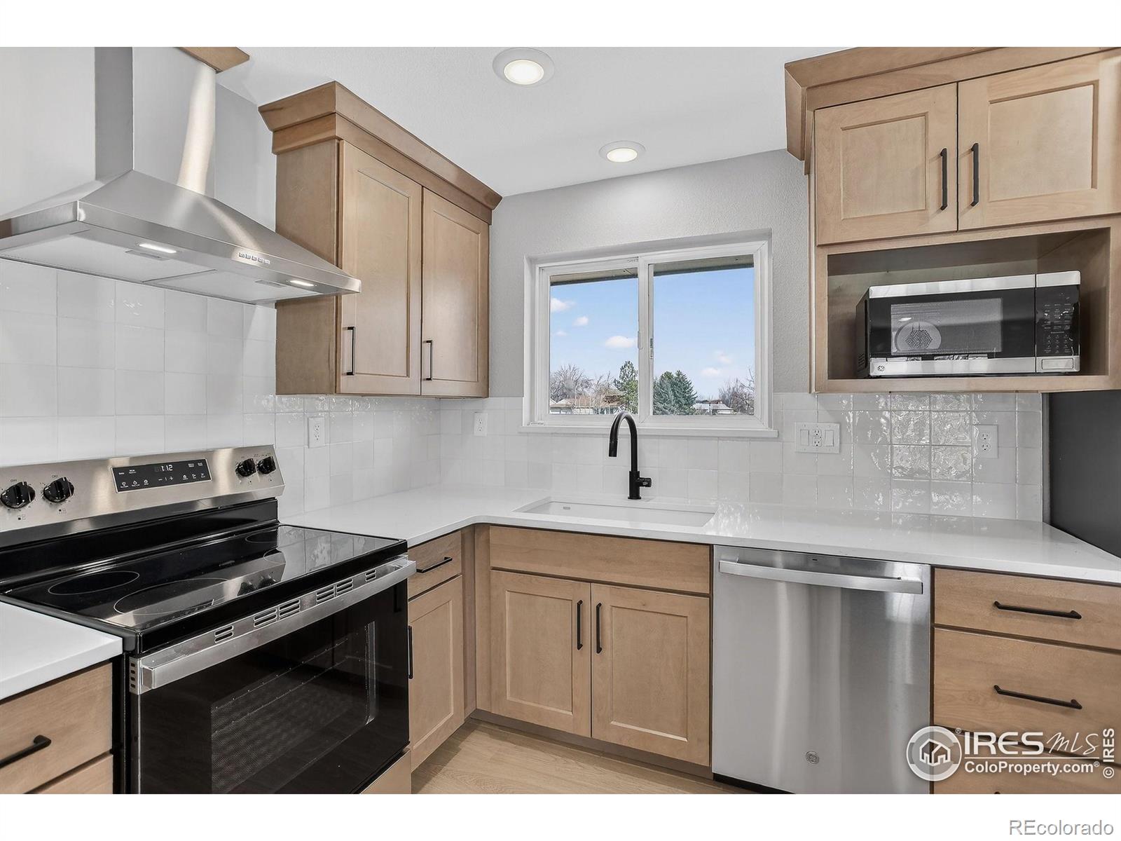 MLS Image #2 for 4068  delcon court,loveland, Colorado
