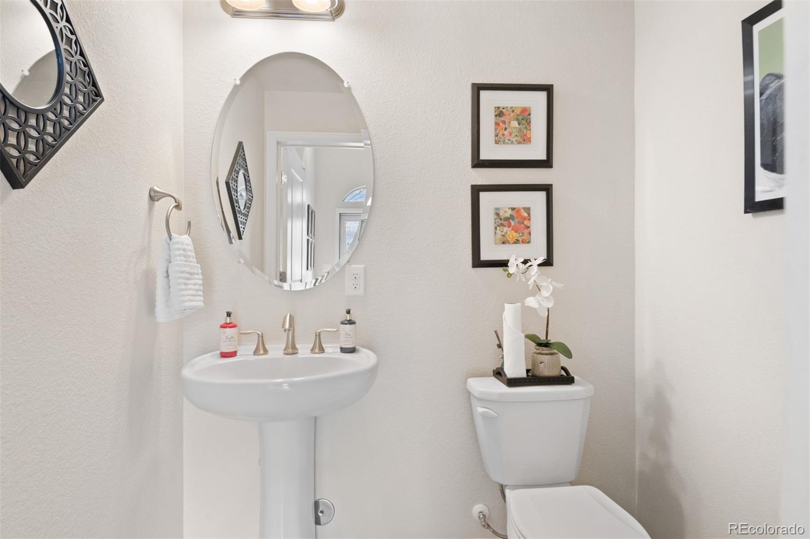 MLS Image #20 for 9025 e phillips drive ,centennial, Colorado