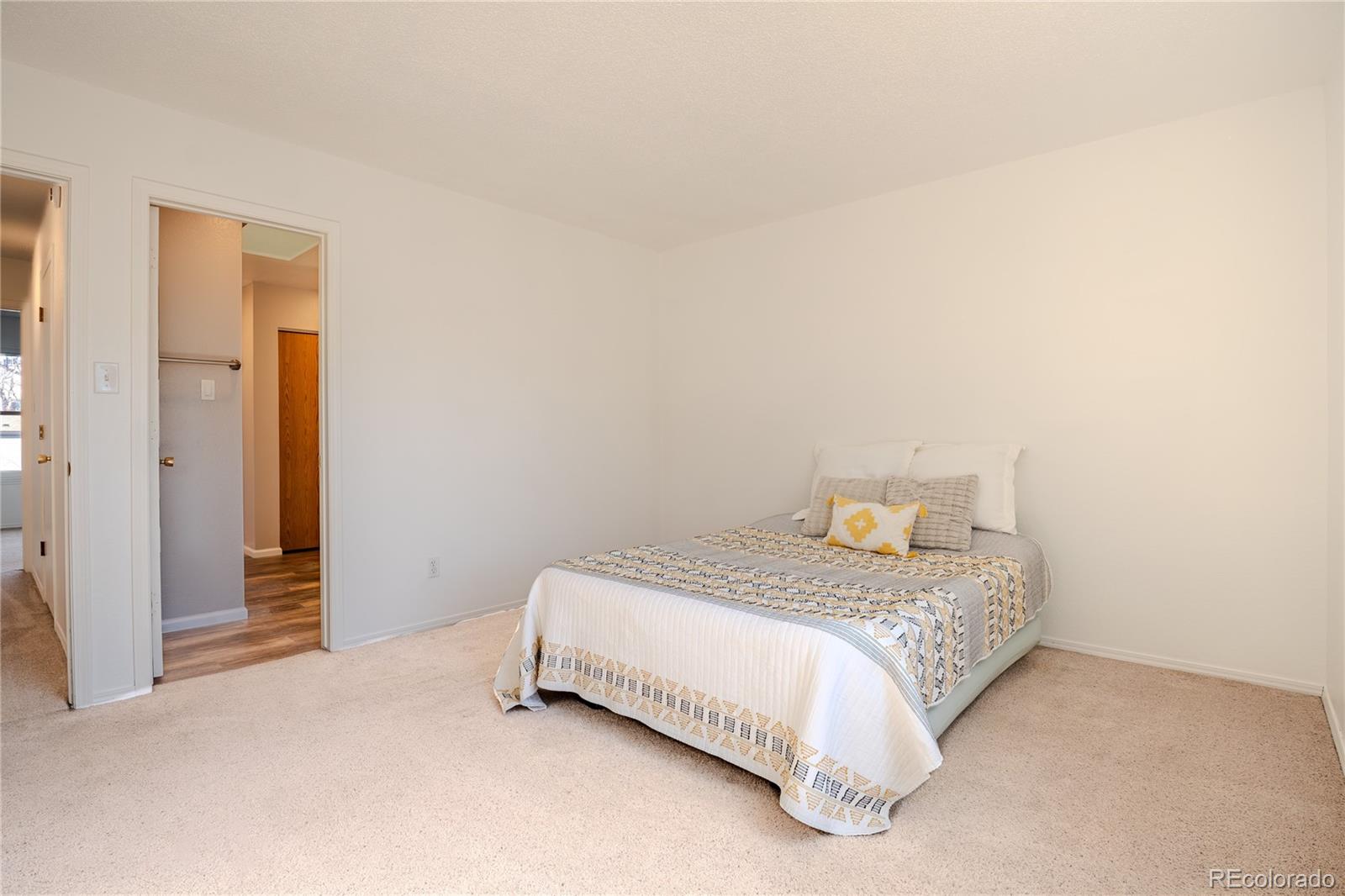 MLS Image #13 for 6315  oak street 2,arvada, Colorado