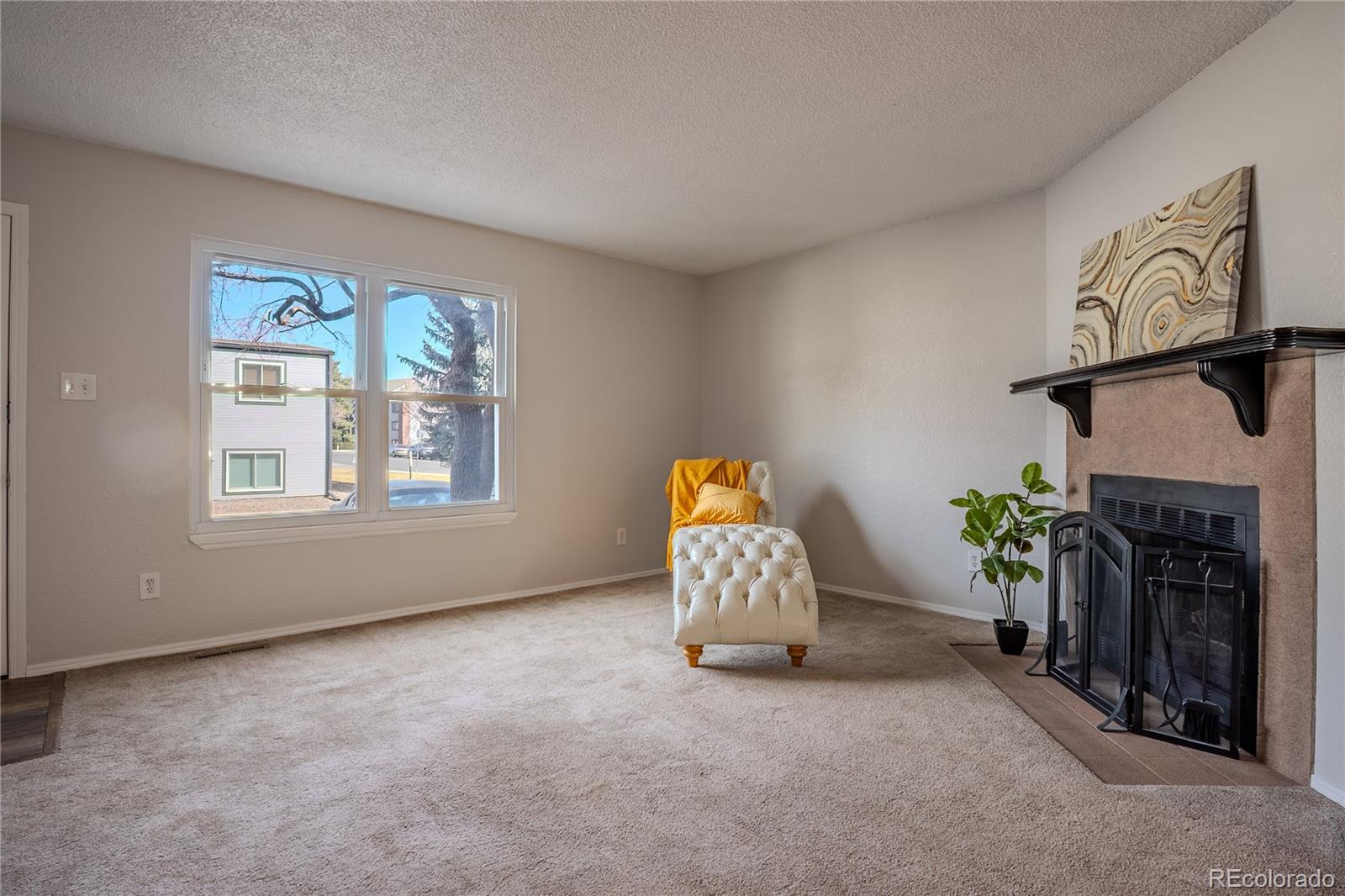 MLS Image #2 for 6315  oak street 2,arvada, Colorado