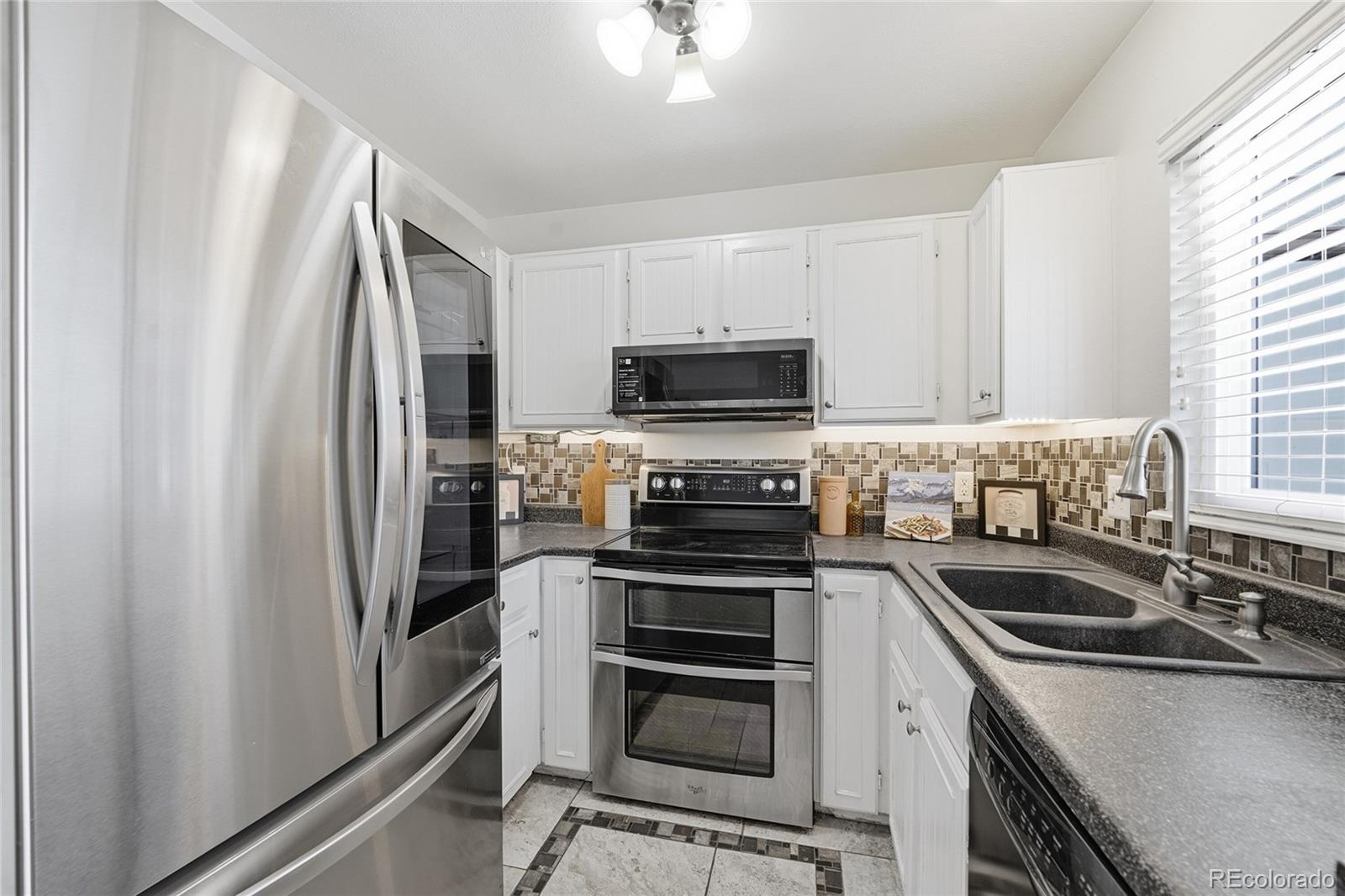 MLS Image #10 for 918  summer drive ,highlands ranch, Colorado