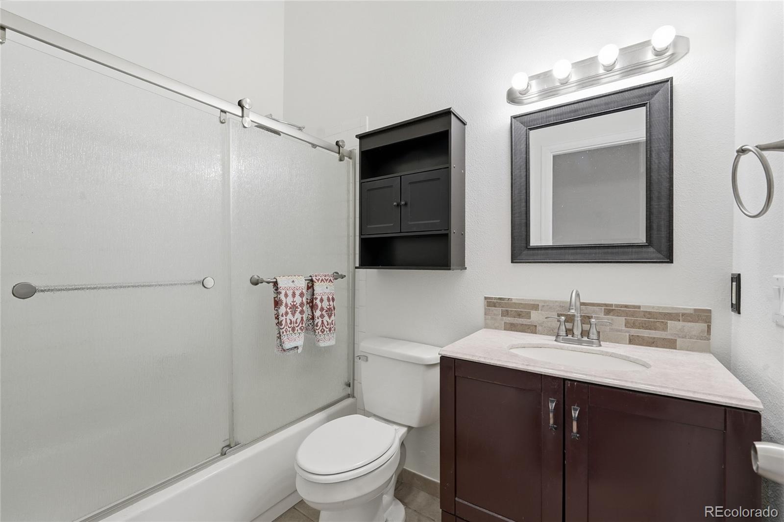 MLS Image #15 for 918  summer drive ,highlands ranch, Colorado