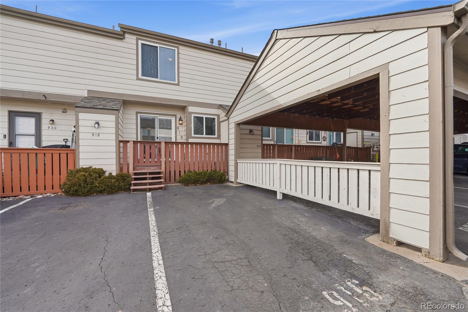 MLS Image #18 for 918  summer drive ,highlands ranch, Colorado