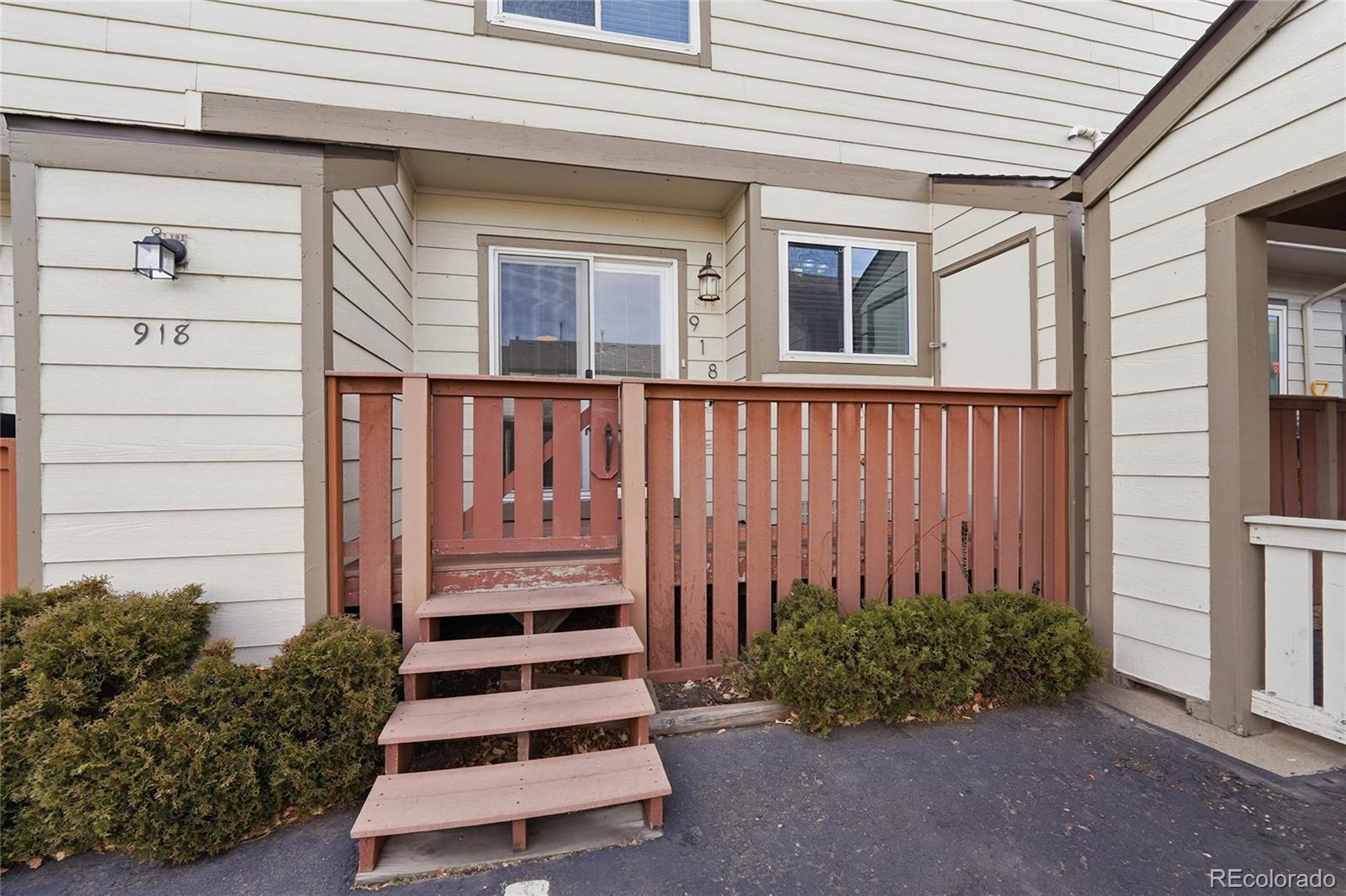 MLS Image #19 for 918  summer drive ,highlands ranch, Colorado