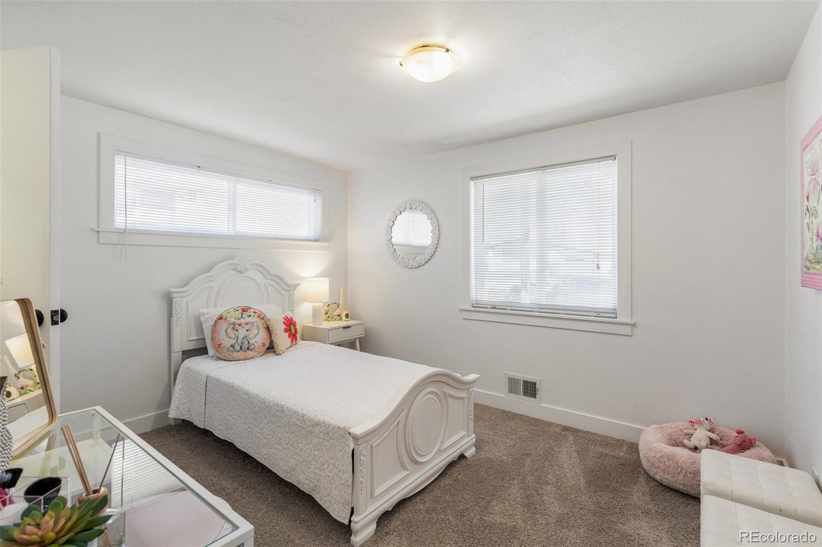 MLS Image #18 for 8361  quivira drive,denver, Colorado