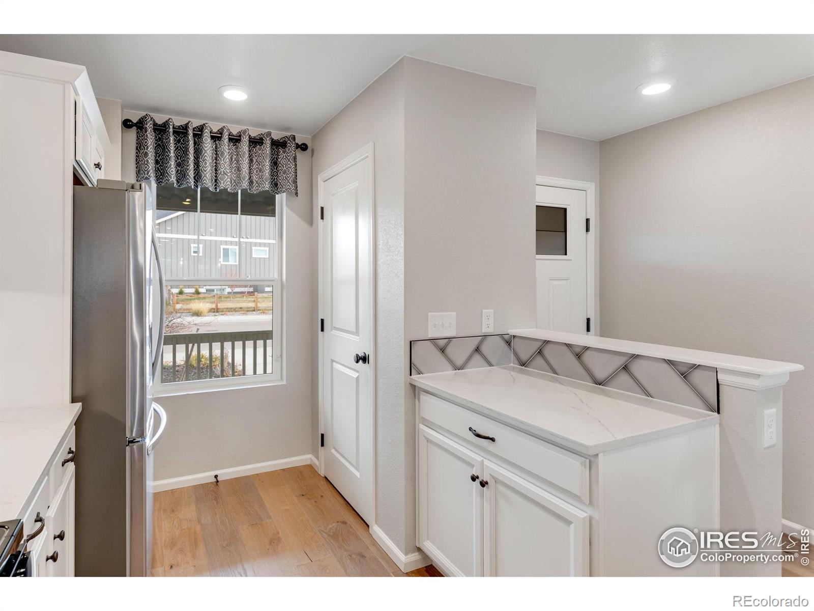 MLS Image #14 for 2817  cub lake drive,loveland, Colorado