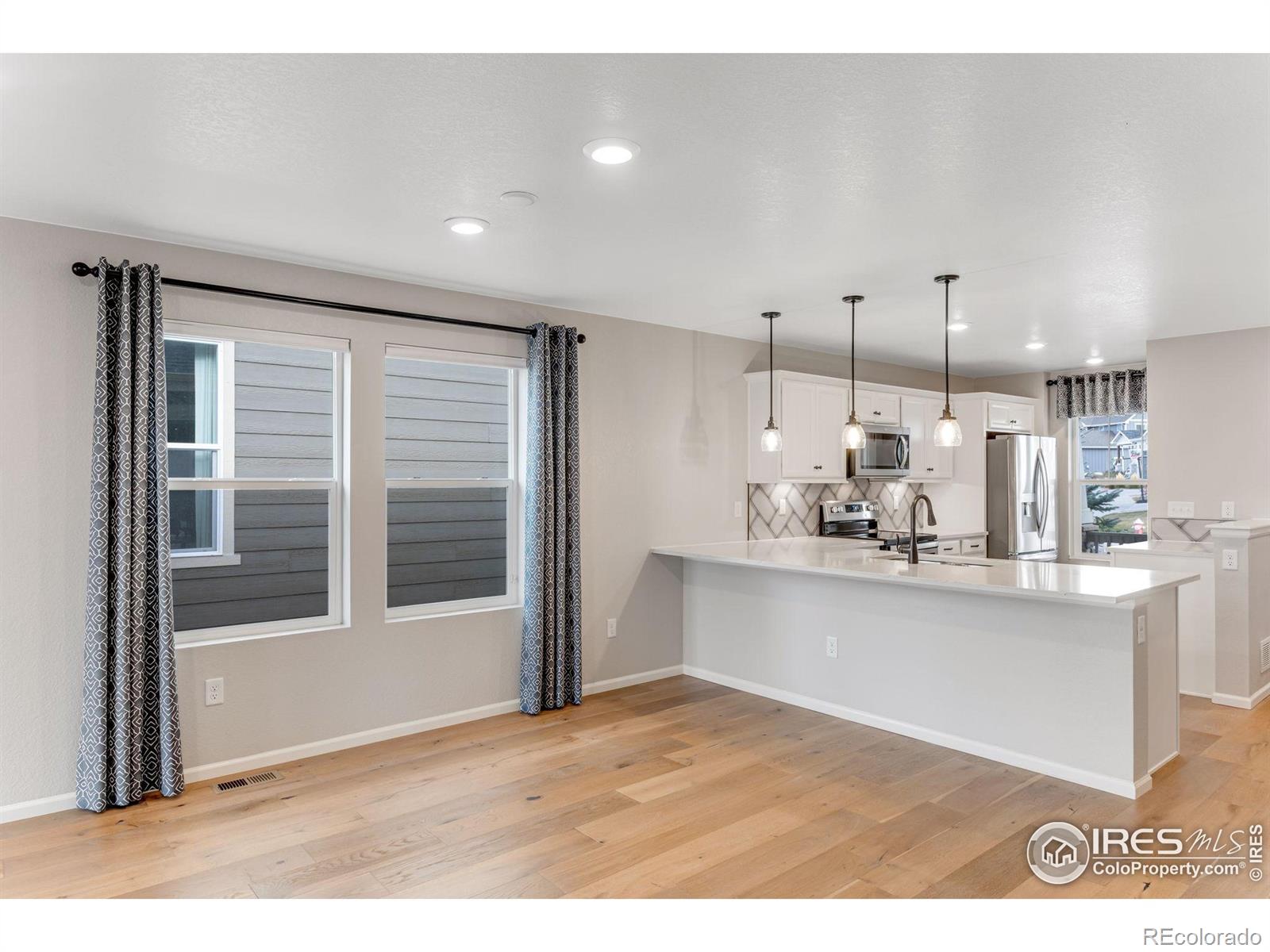 MLS Image #18 for 2817  cub lake drive,loveland, Colorado