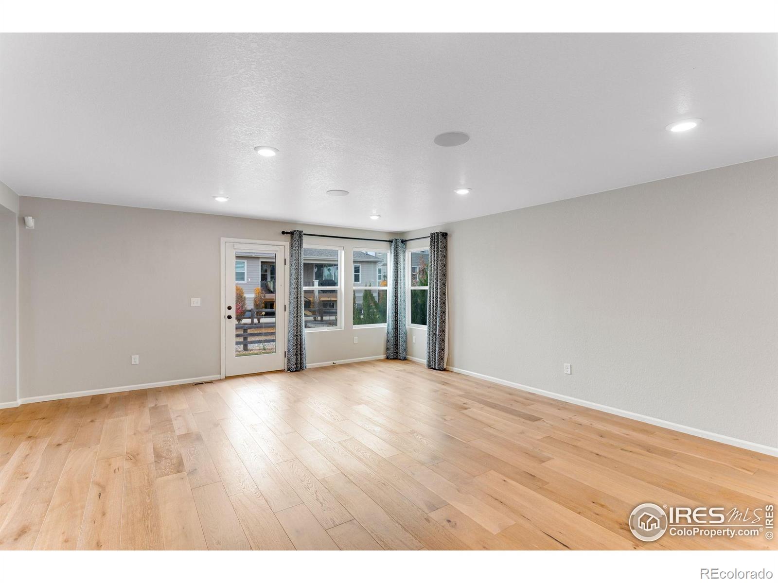MLS Image #24 for 2817  cub lake drive,loveland, Colorado