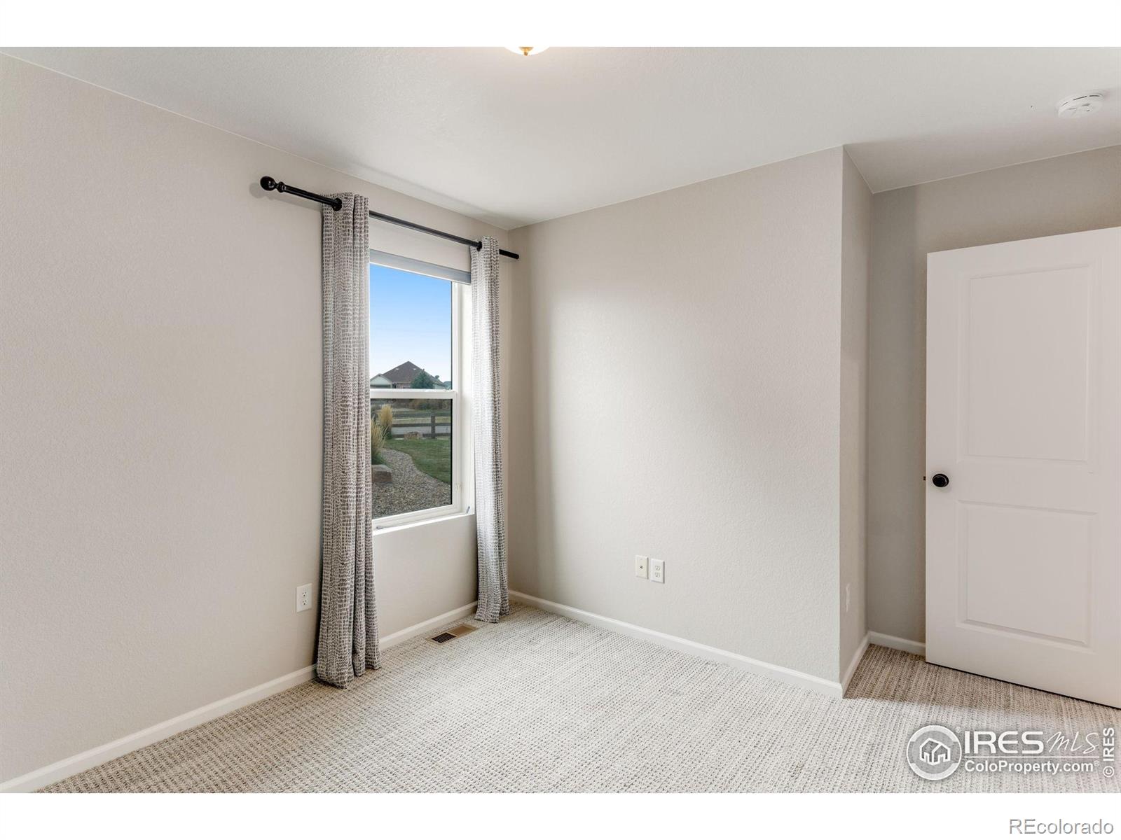 MLS Image #33 for 2817  cub lake drive,loveland, Colorado