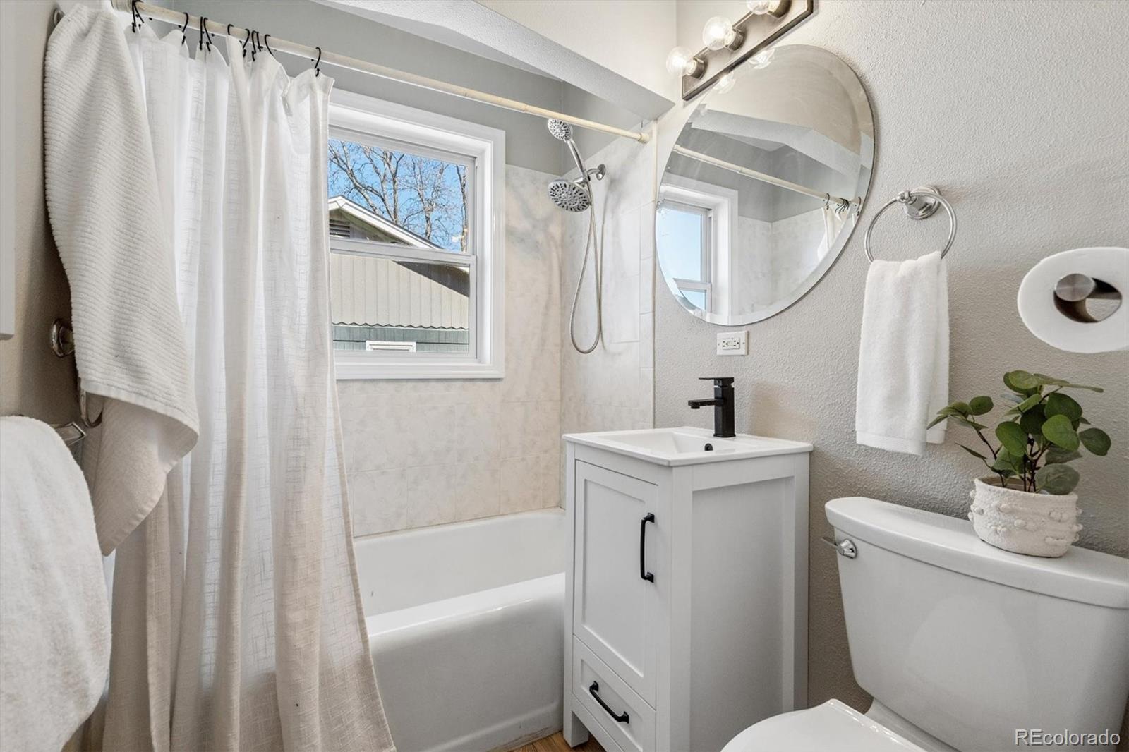 MLS Image #8 for 3336 s marion street,englewood, Colorado