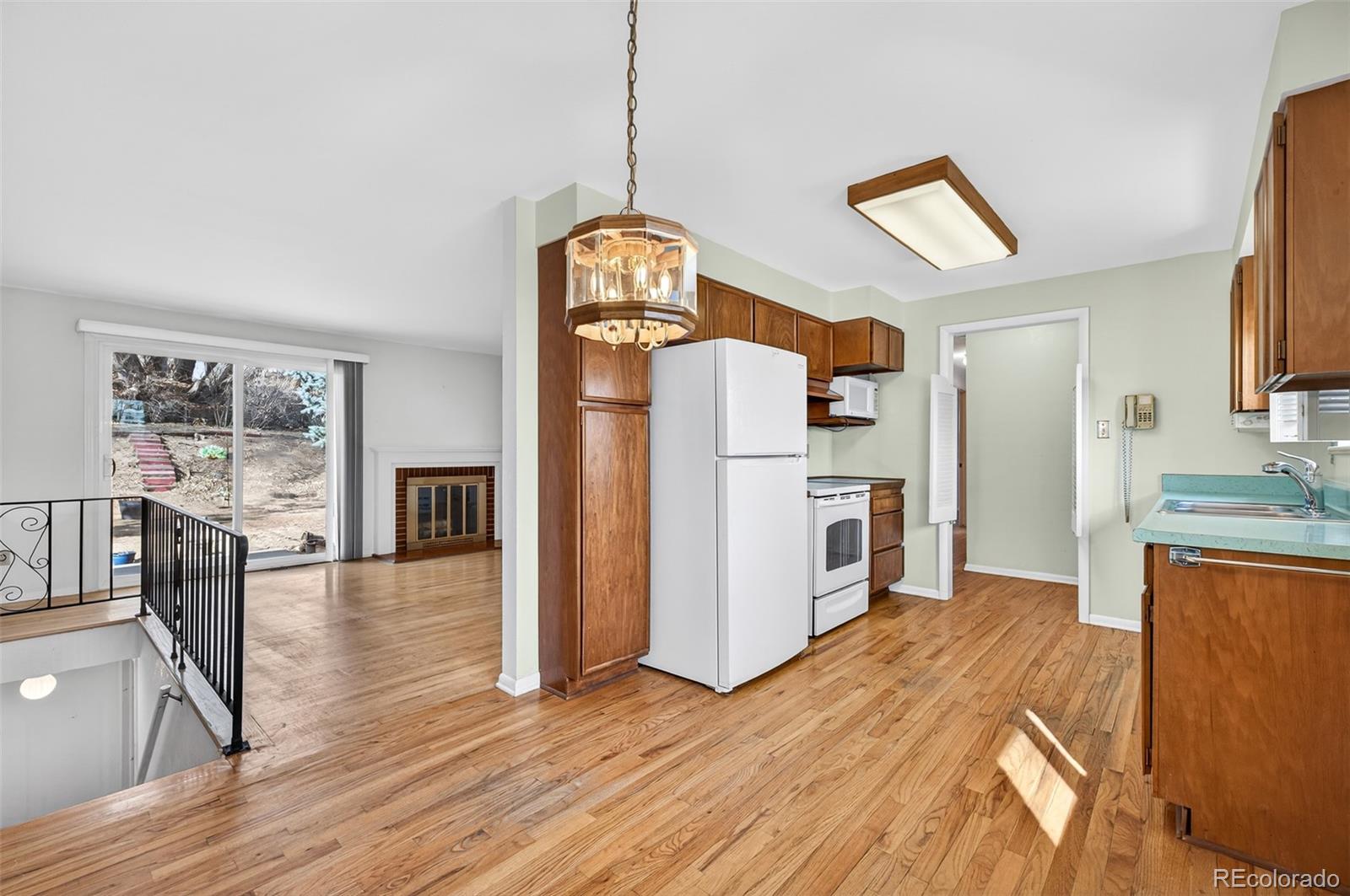 MLS Image #10 for 8371  shoshone street,denver, Colorado
