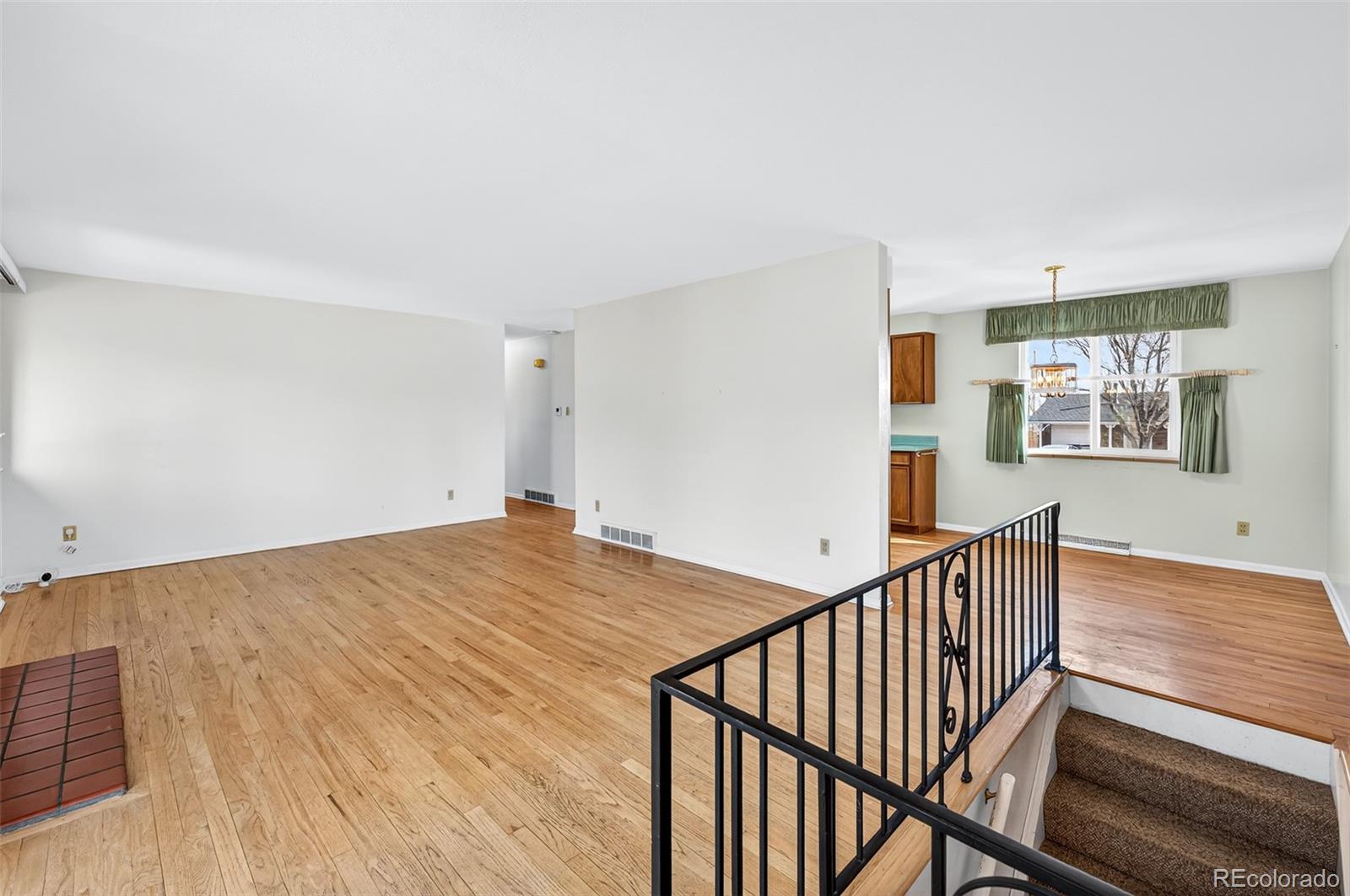 MLS Image #5 for 8371  shoshone street,denver, Colorado