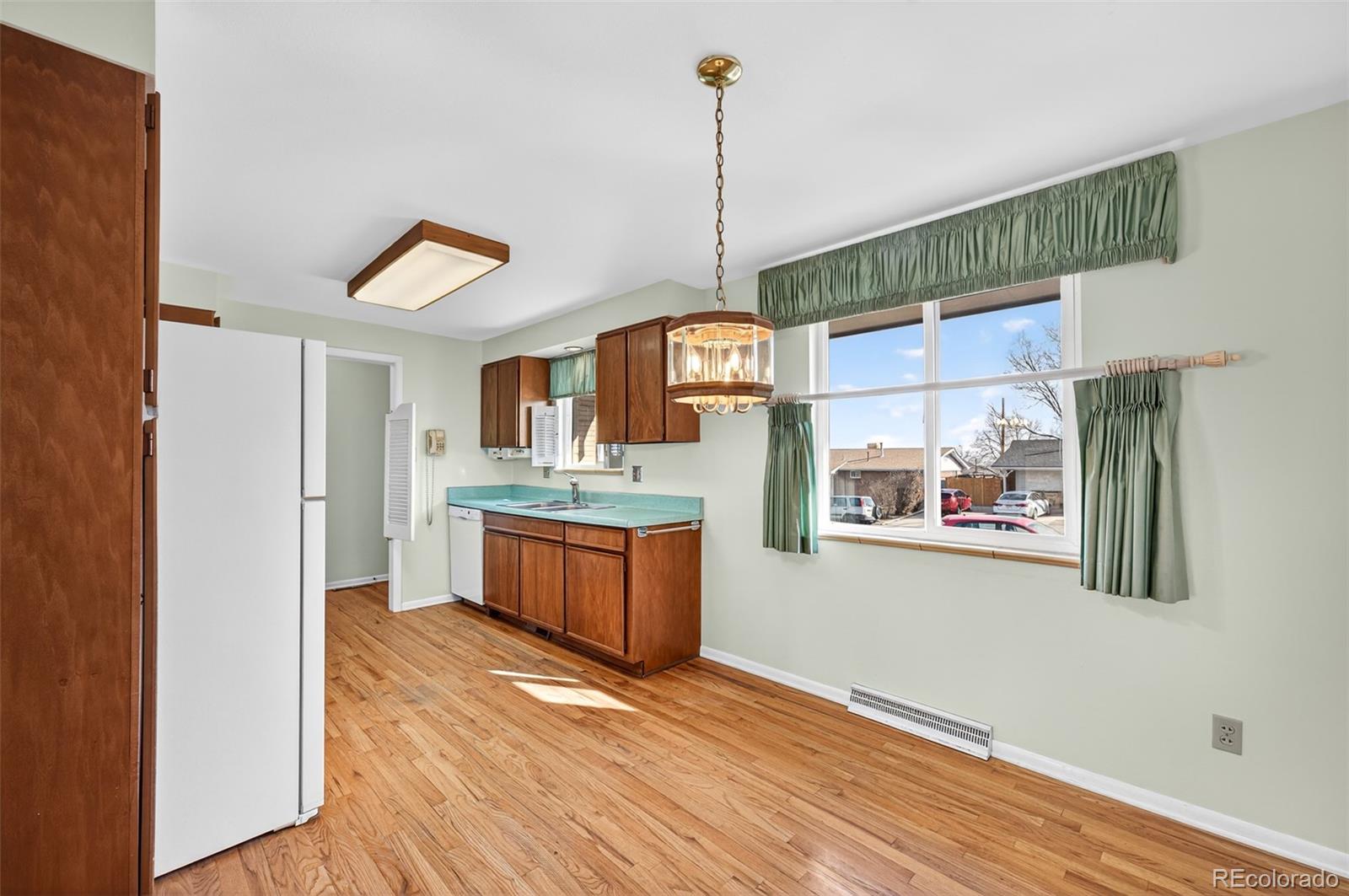 MLS Image #9 for 8371  shoshone street,denver, Colorado