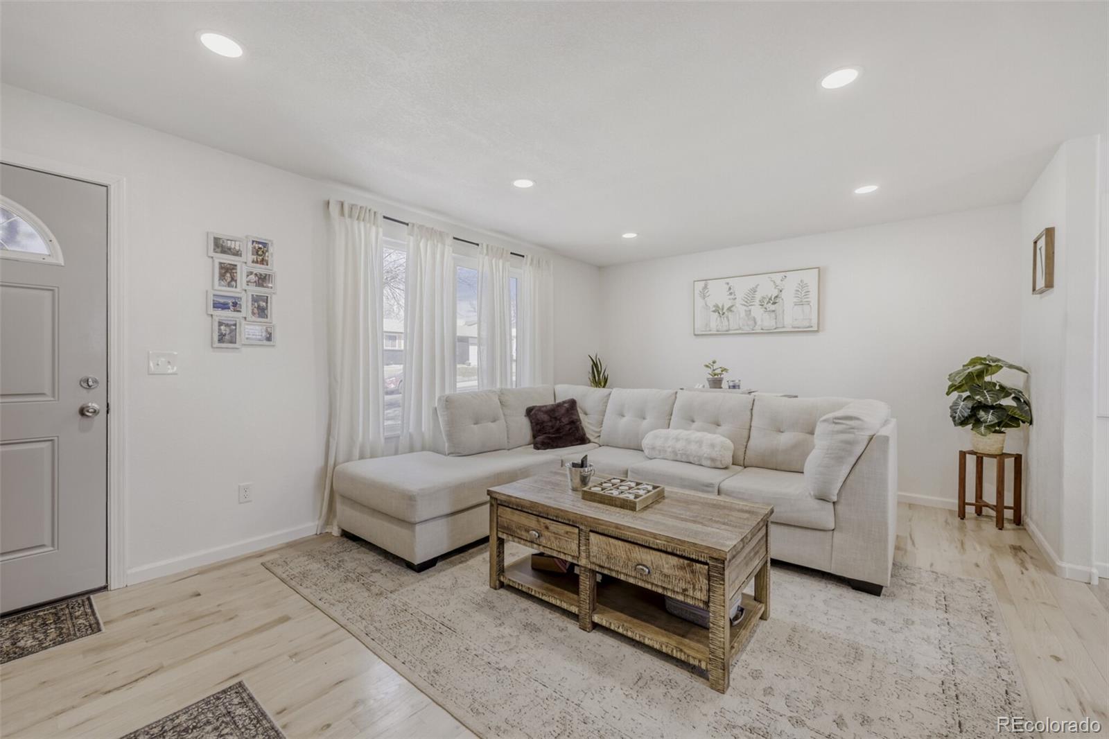 MLS Image #3 for 3422 e 114th drive,thornton, Colorado